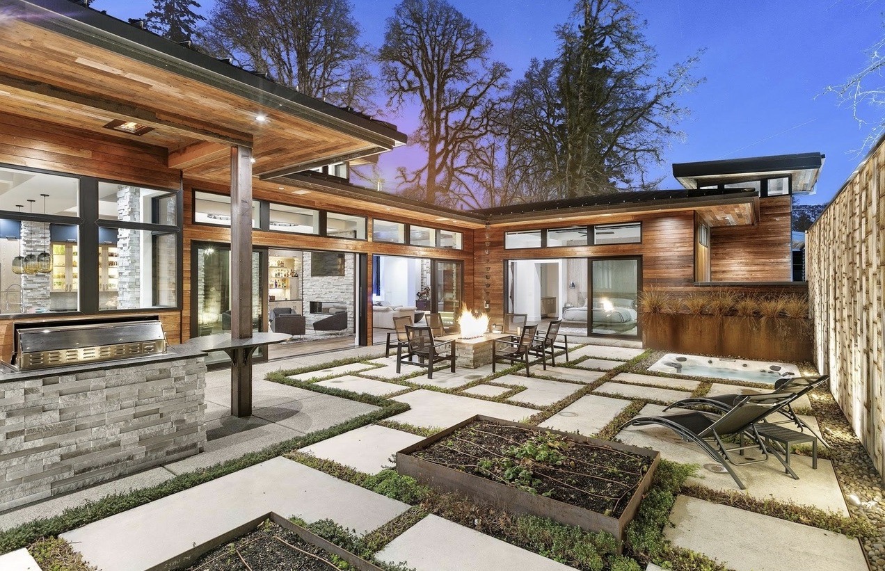 Lake Oswego estate for sale