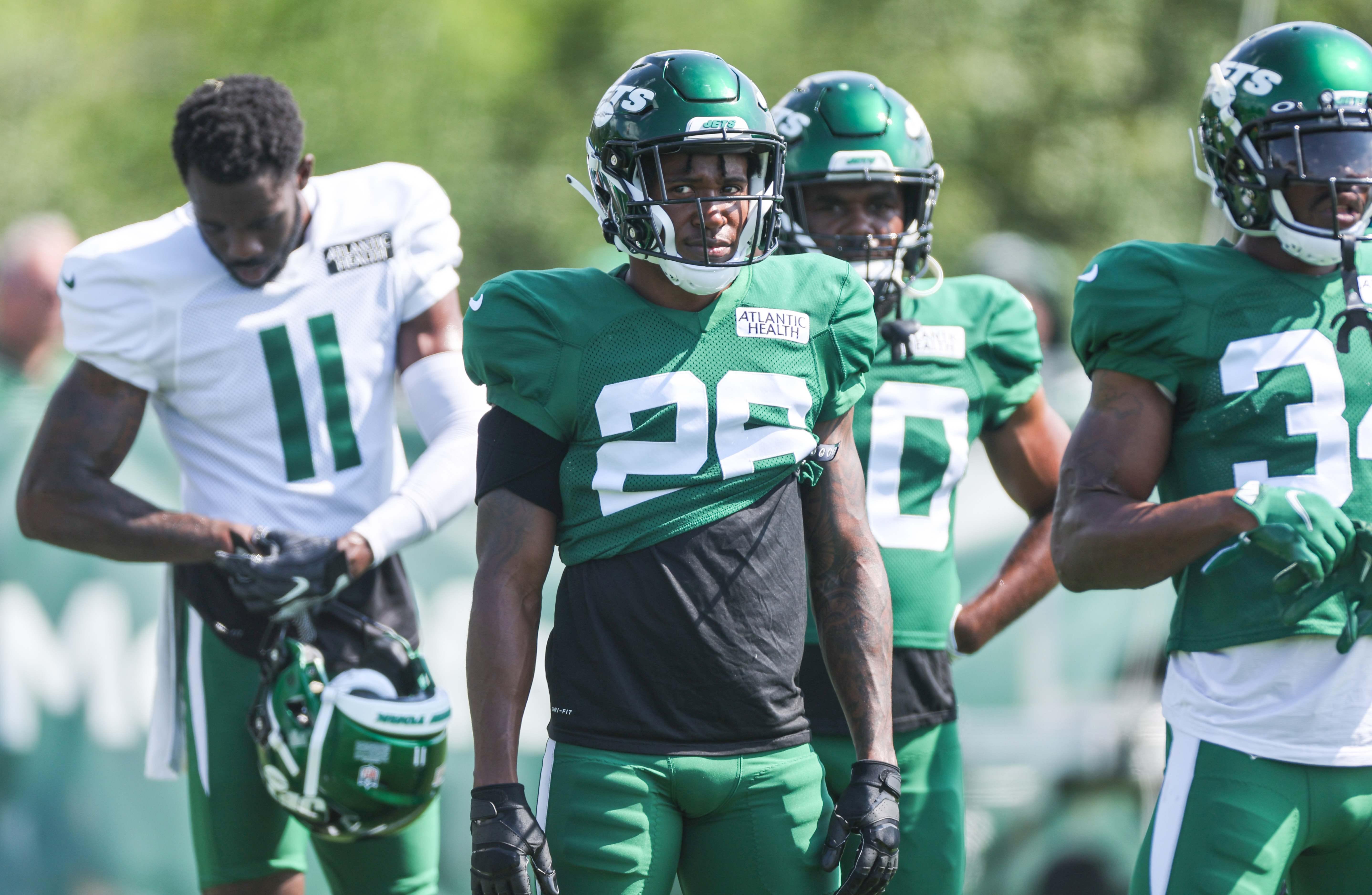 USA. 29th July, 2022. July 29, 2022, Florham Park, New Jersey, USA: New  York Jets' running back (20) Breece Hall makes a catch during Jets training  camp at the Atlantic Health Jets