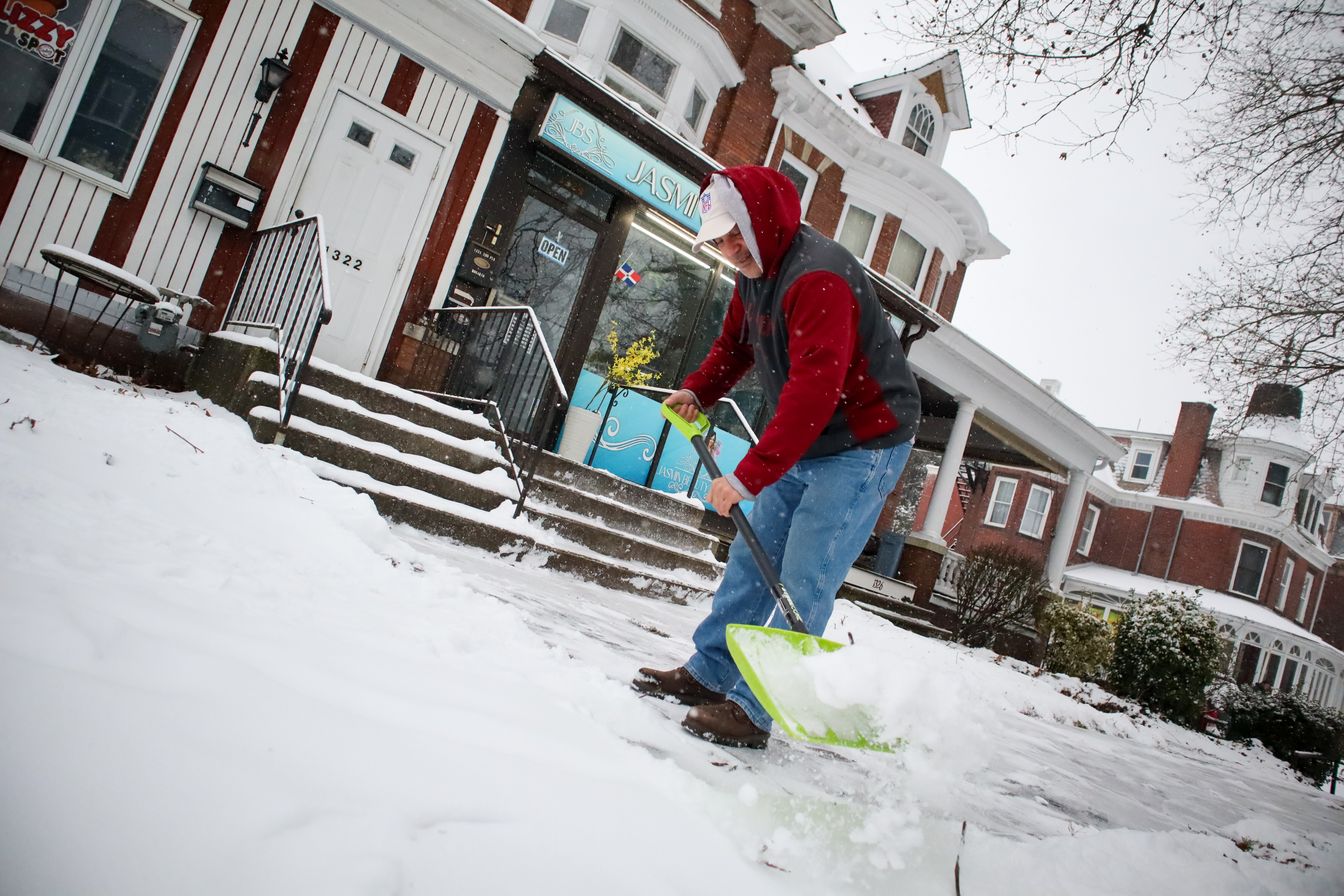 Snow moves in to the Lehigh Valley on Jan 16th, 2024 - lehighvalleylive.com