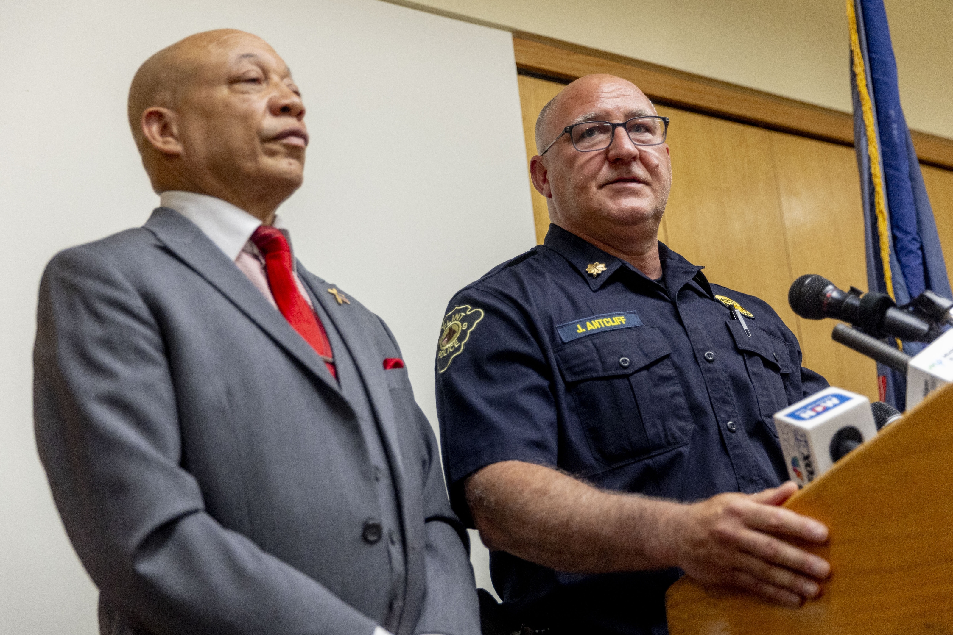 Flint mayor addresses more than 500 impending layoffs, the city budget ...