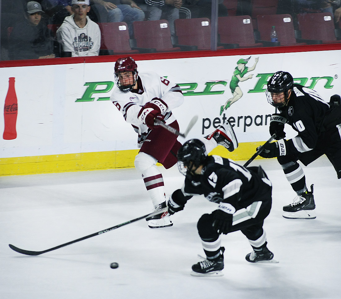 Ryan Ufko Seals Win For Minutemen In UMass Men’s Ice Hockey Season ...