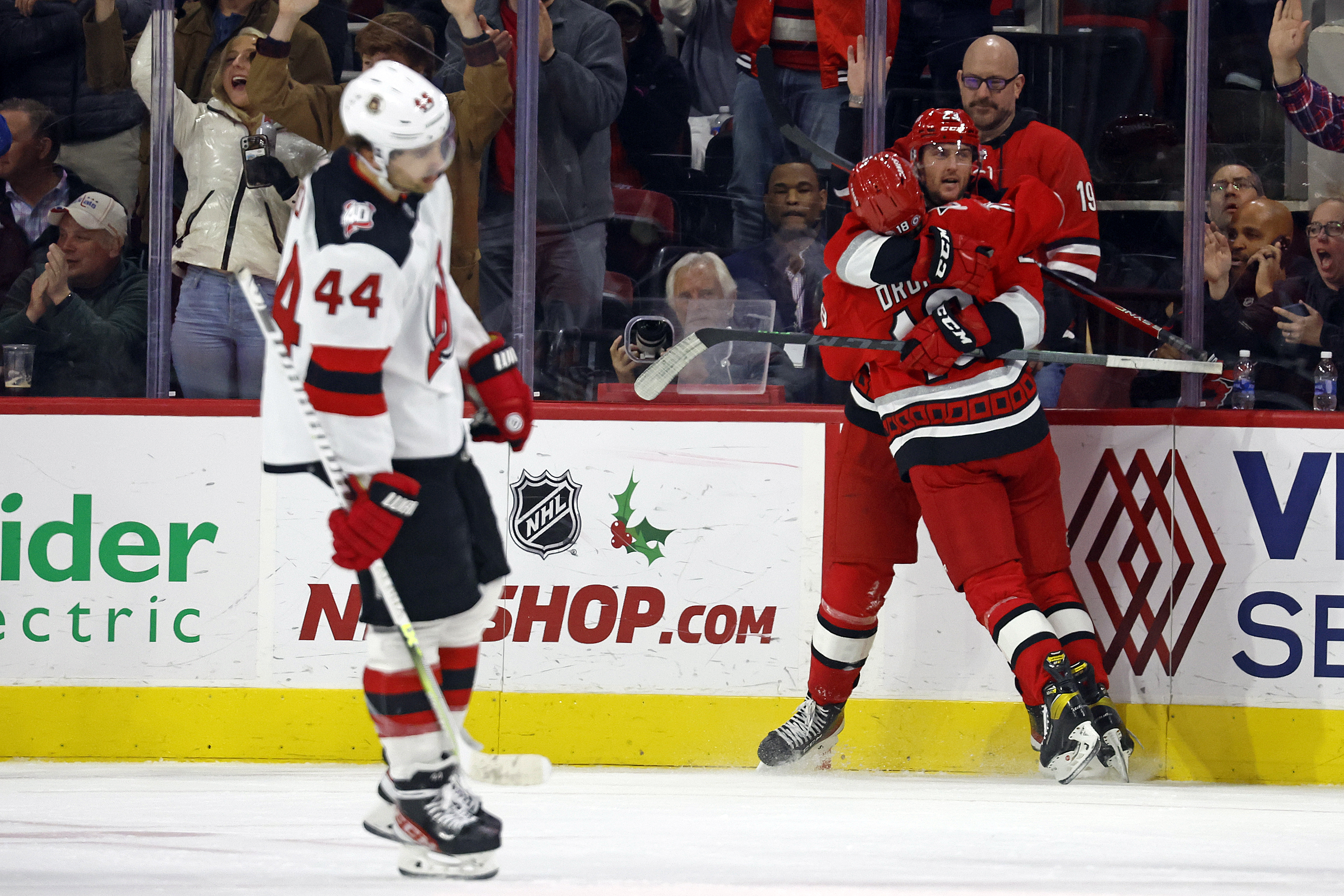 Devils' Lindy Ruff rips team's effort after 26-giveaway dud in Game 4 vs.  Hurricanes: 'We had guys who just went rogue' 