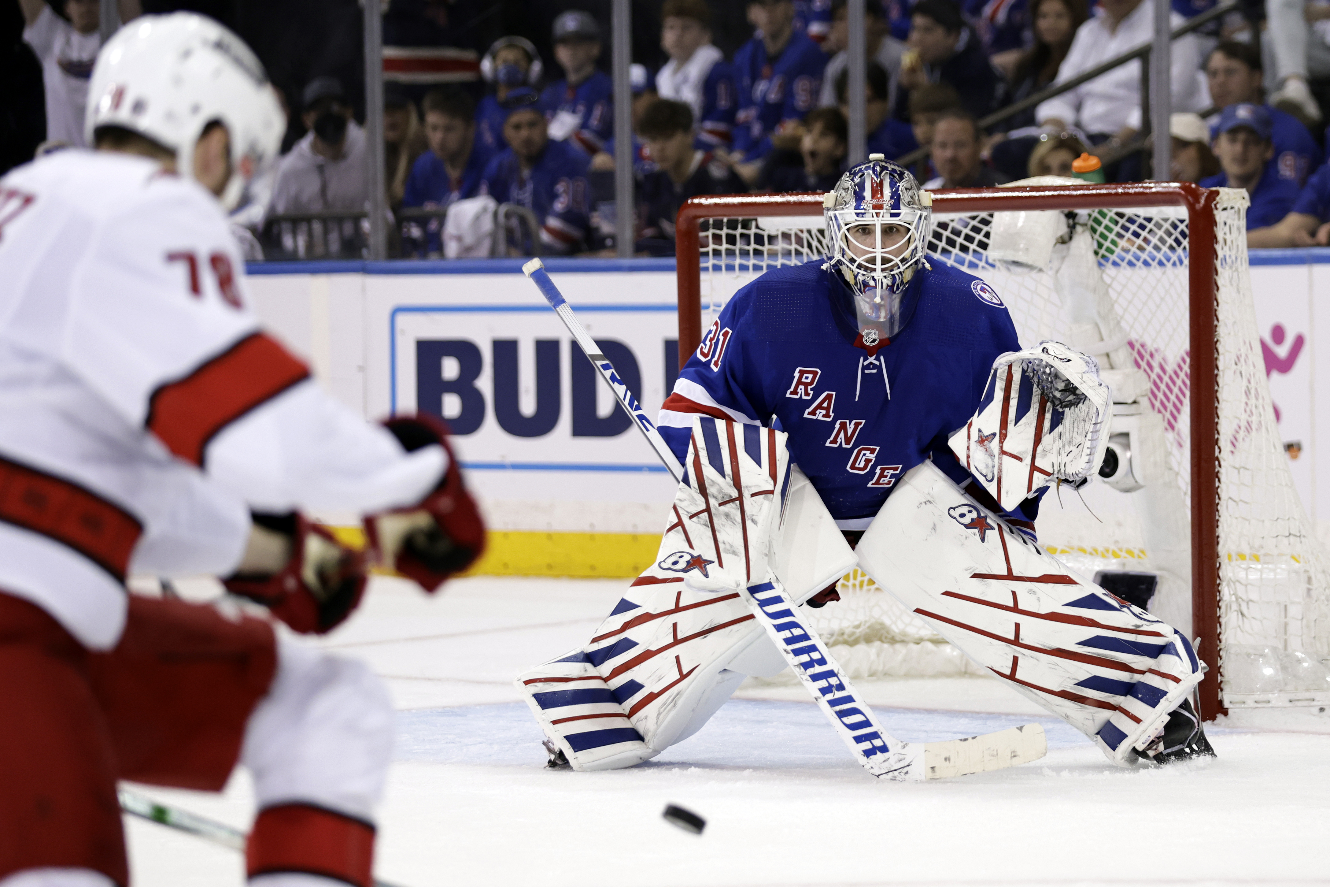 Rangers' Shesterkin succeeds Lundqvist as 'King' of New York