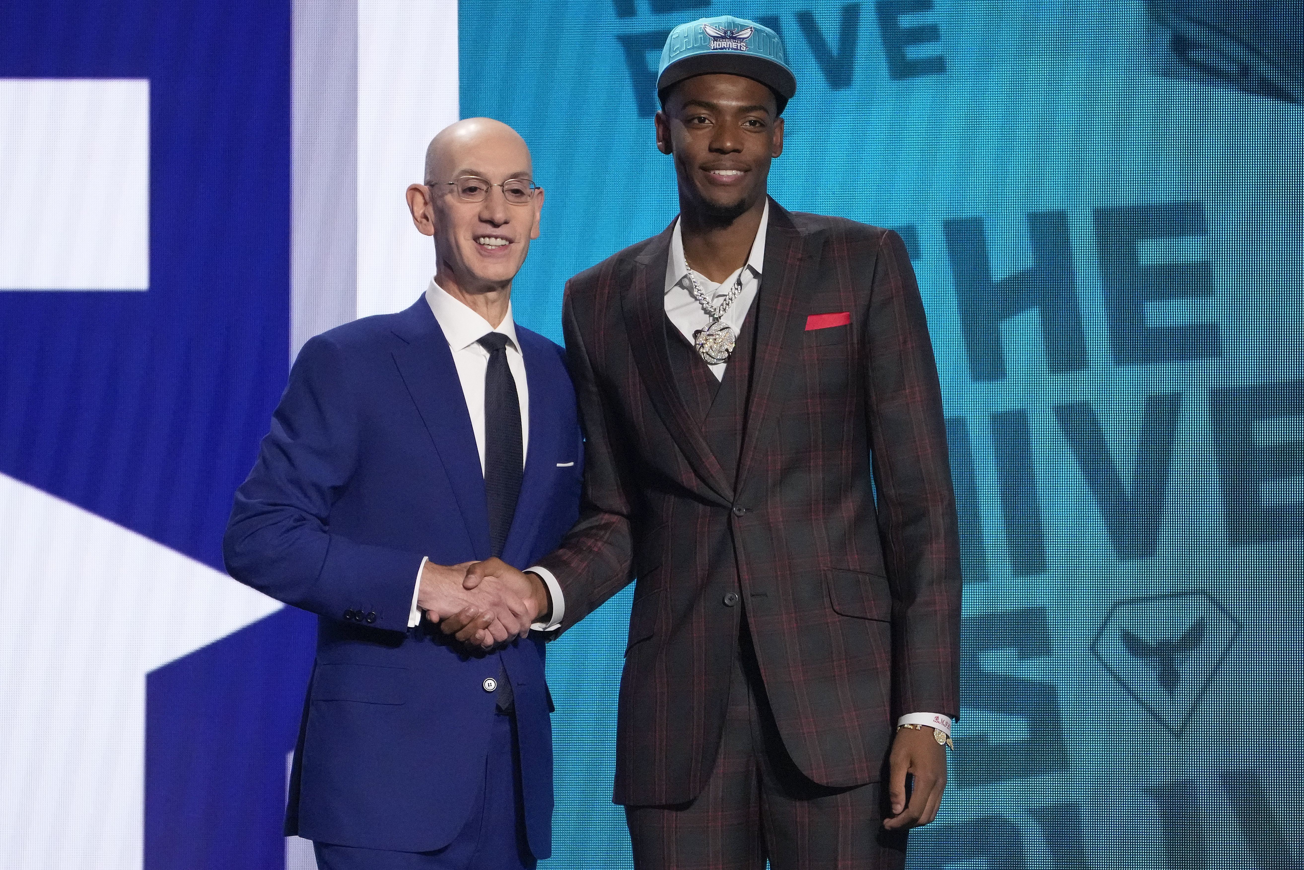 2023 NBA draft: Thunder trades for No. 10 pick, acquires Cason Wallace