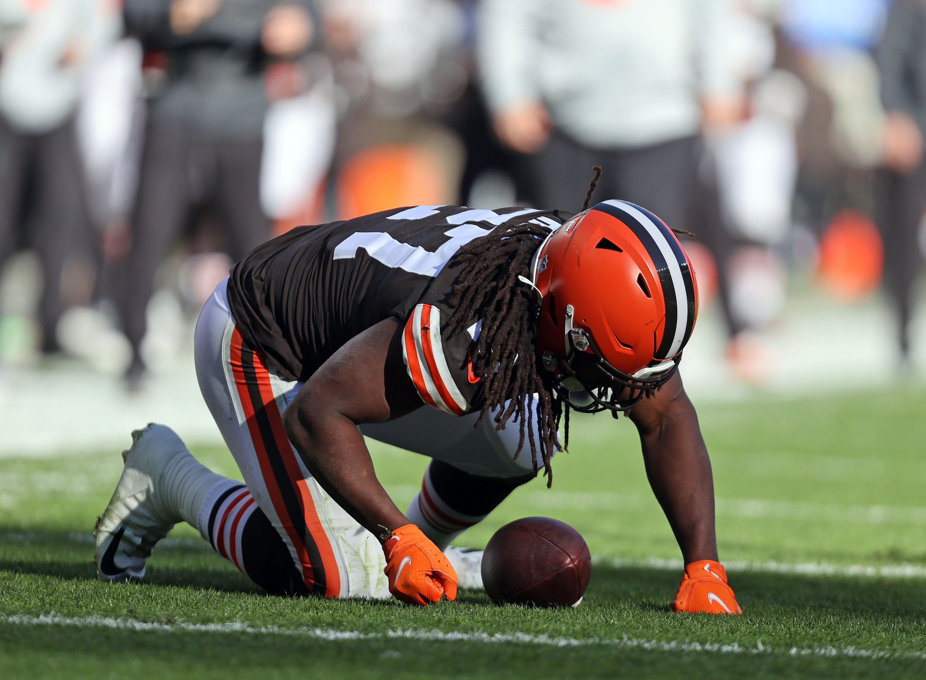 Browns running back Kareem Hunt inactive against Steelers on Monday Night  Football 