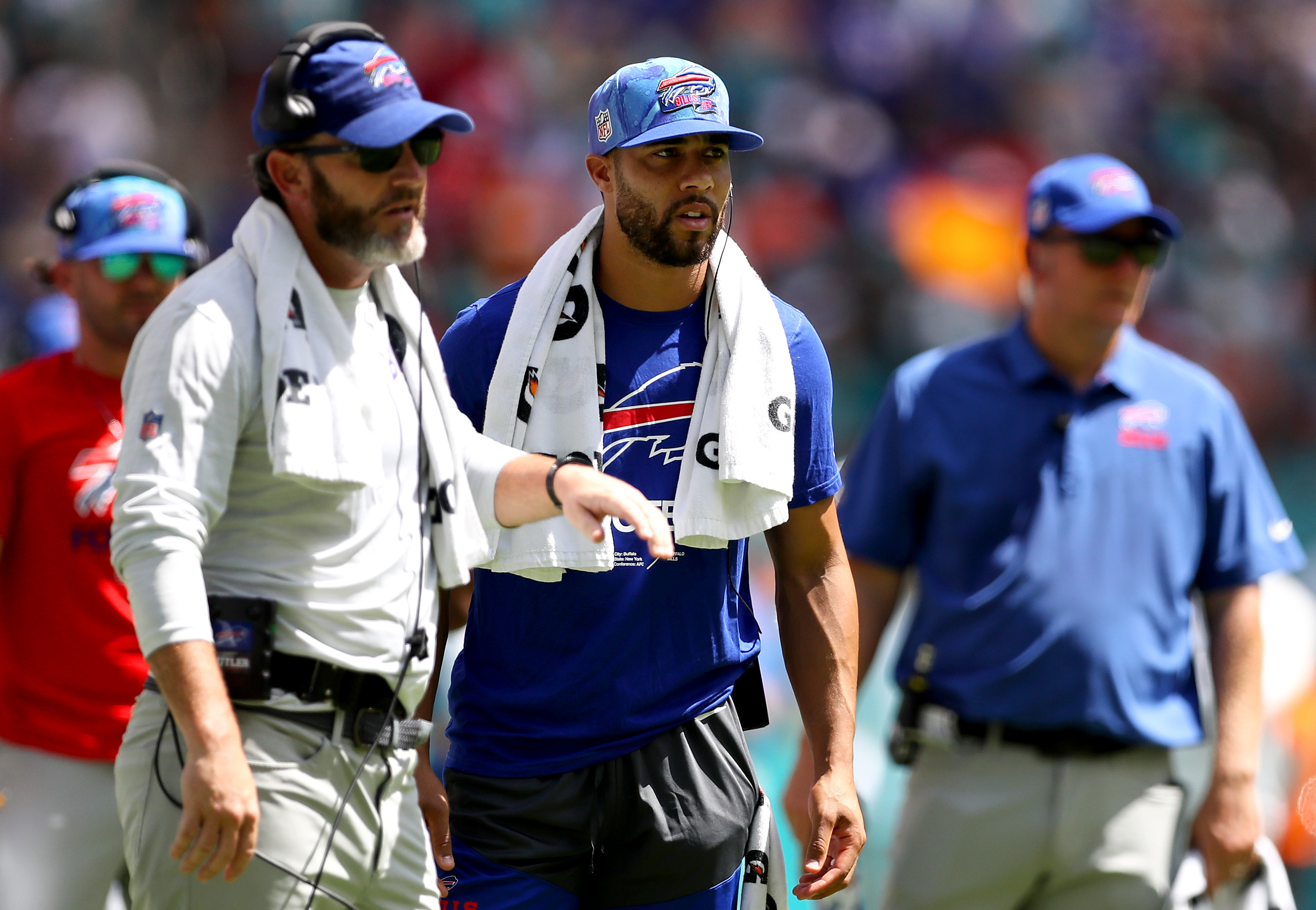 Micah Hyde carted to training room - NBC Sports