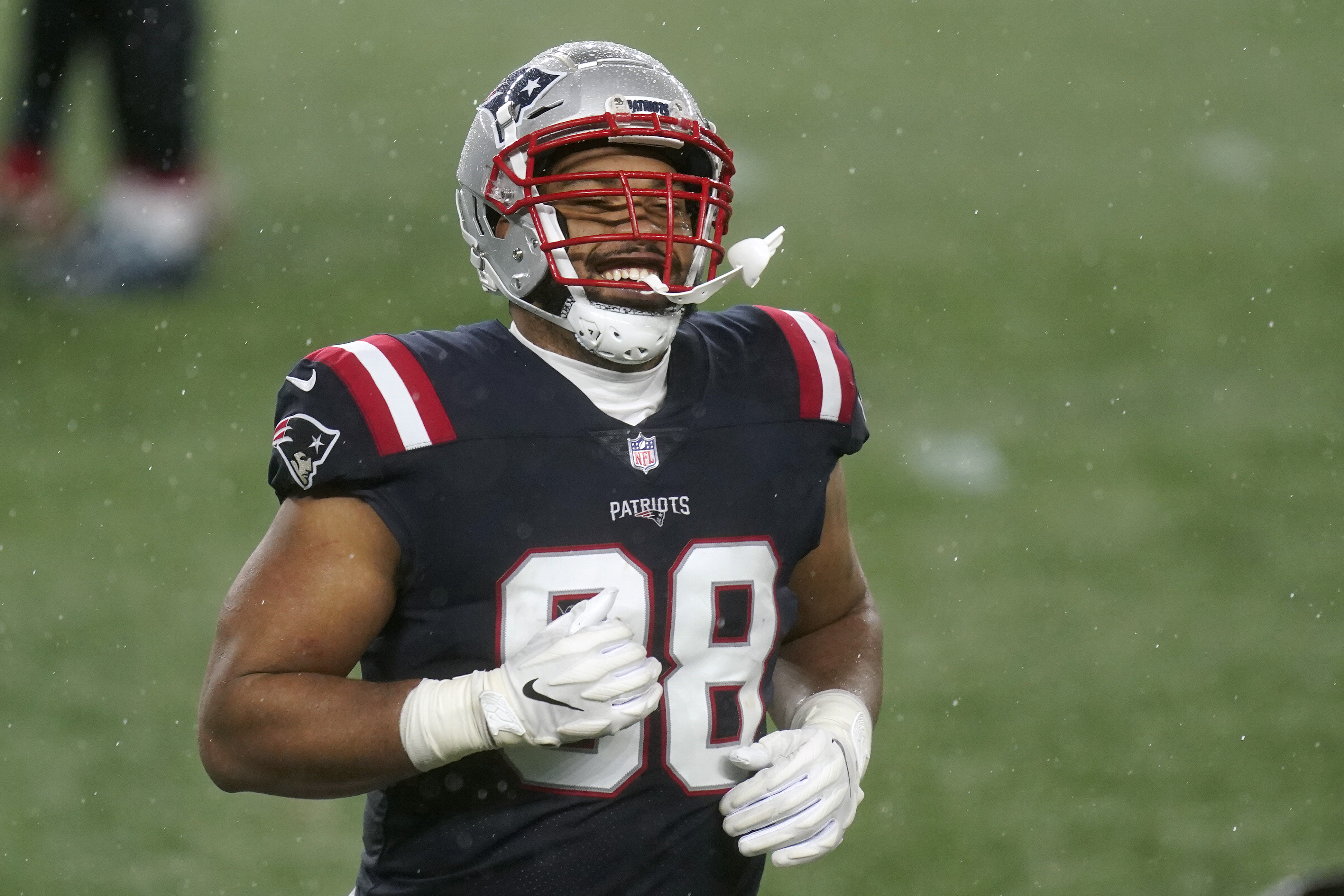 Carl Davis gets crash course in New England Patriots 101: 'It's not for the  mentally soft' 