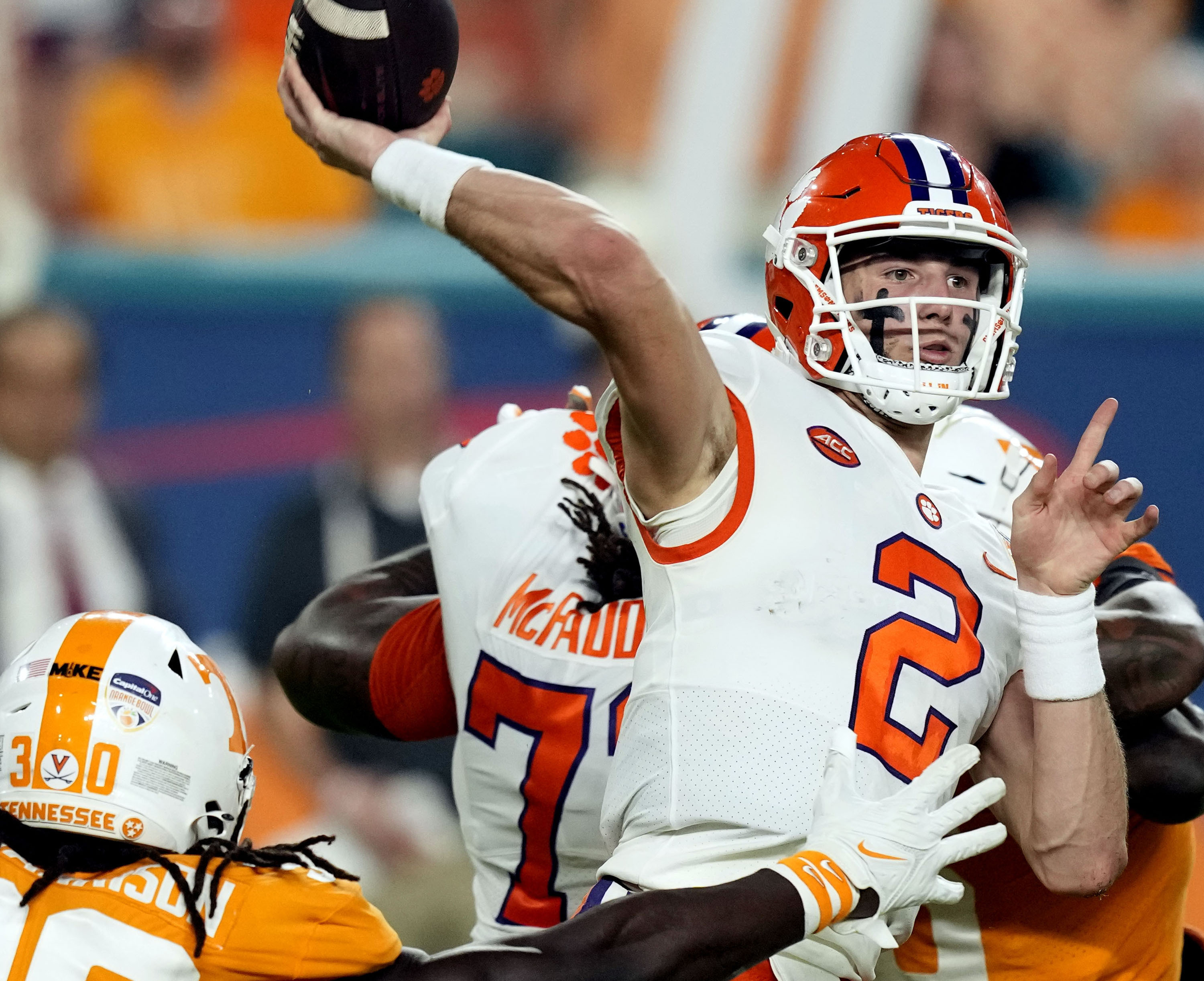 College football picks: Predictions for top Week 1 games - Sports  Illustrated