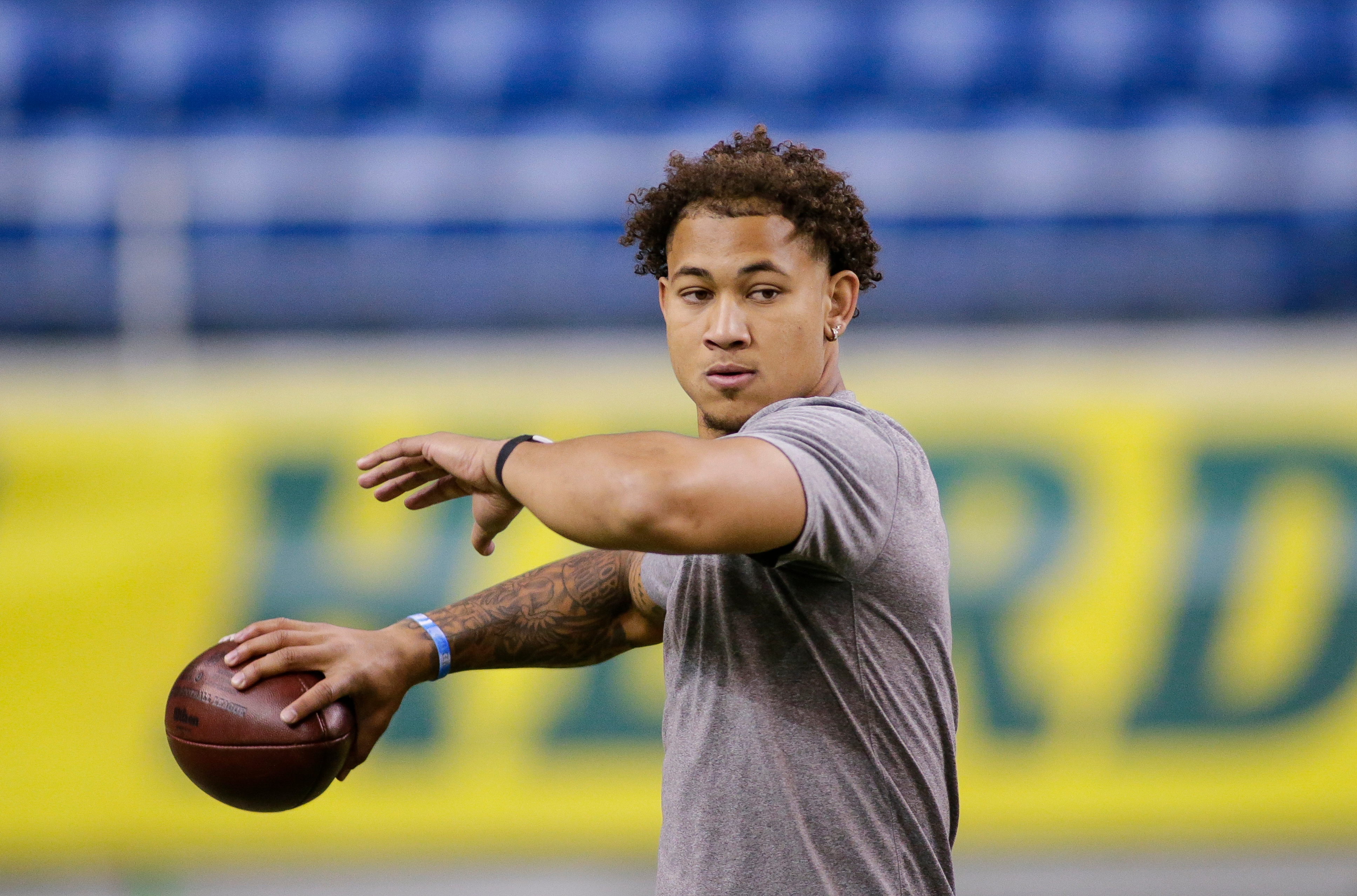 2021 NFL Mock Draft: 49ers lock in on Ohio State QB Justin Fields, Broncos  trade up for NDSU QB Trey Lance, NFL Draft