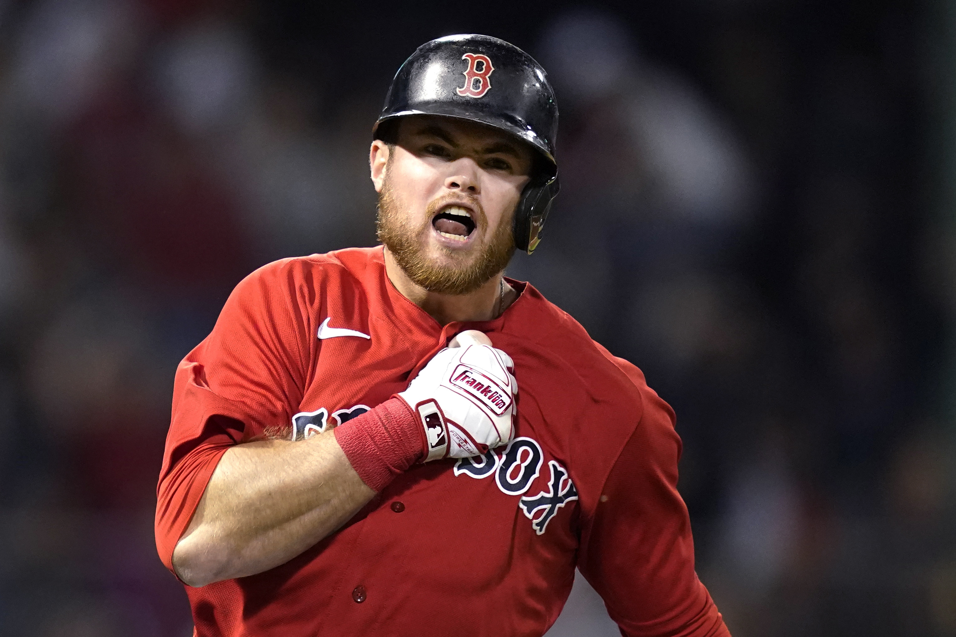 Tucker has 4 RBIs to lead Astros over Blue Jays 7-4