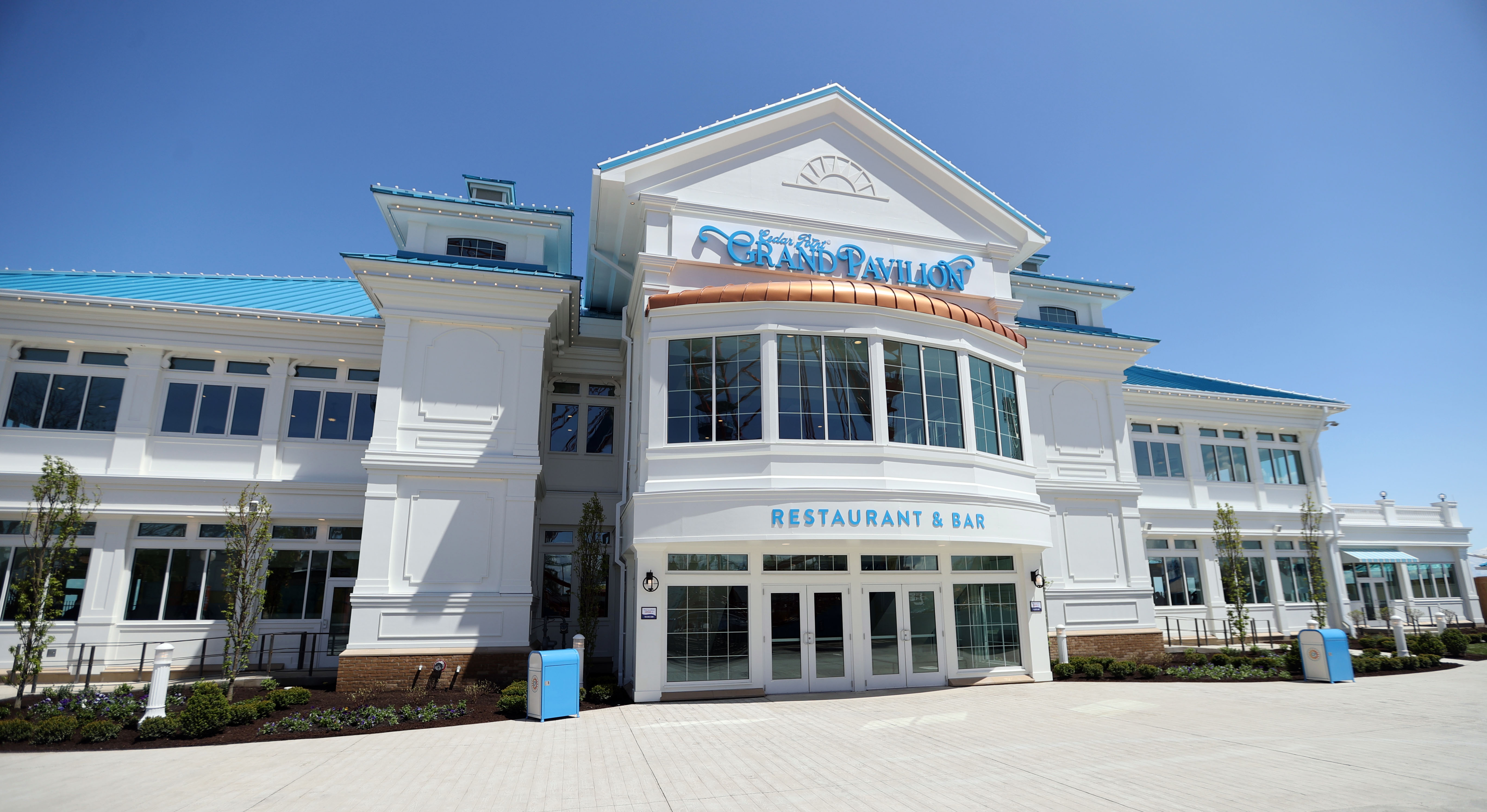 Cedar Point unveils new Grand Pavilion and Wild Mouse ride，May 4，2023