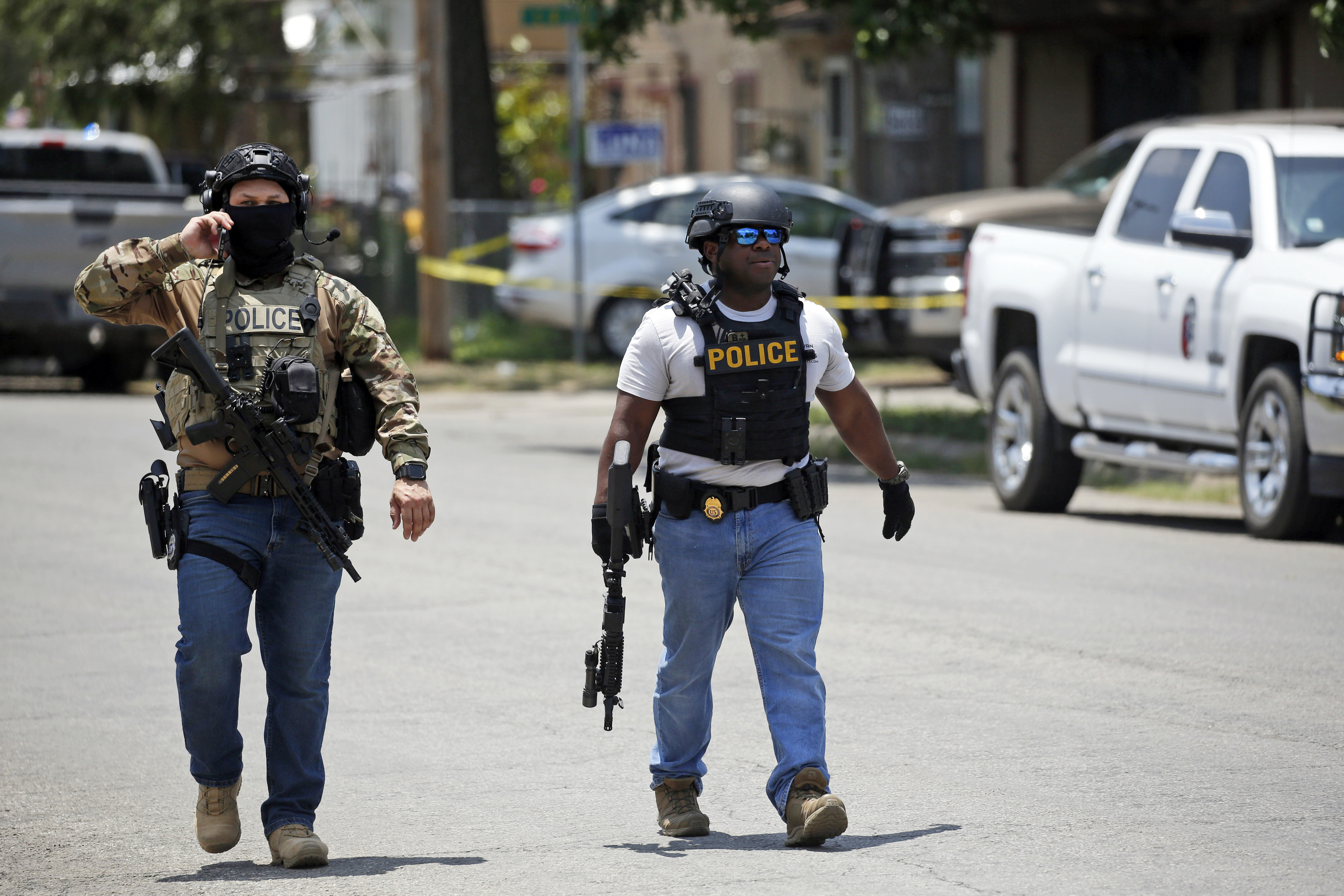 Police: 8 killed in Texas mall shooting, gunman also dead – KXAN