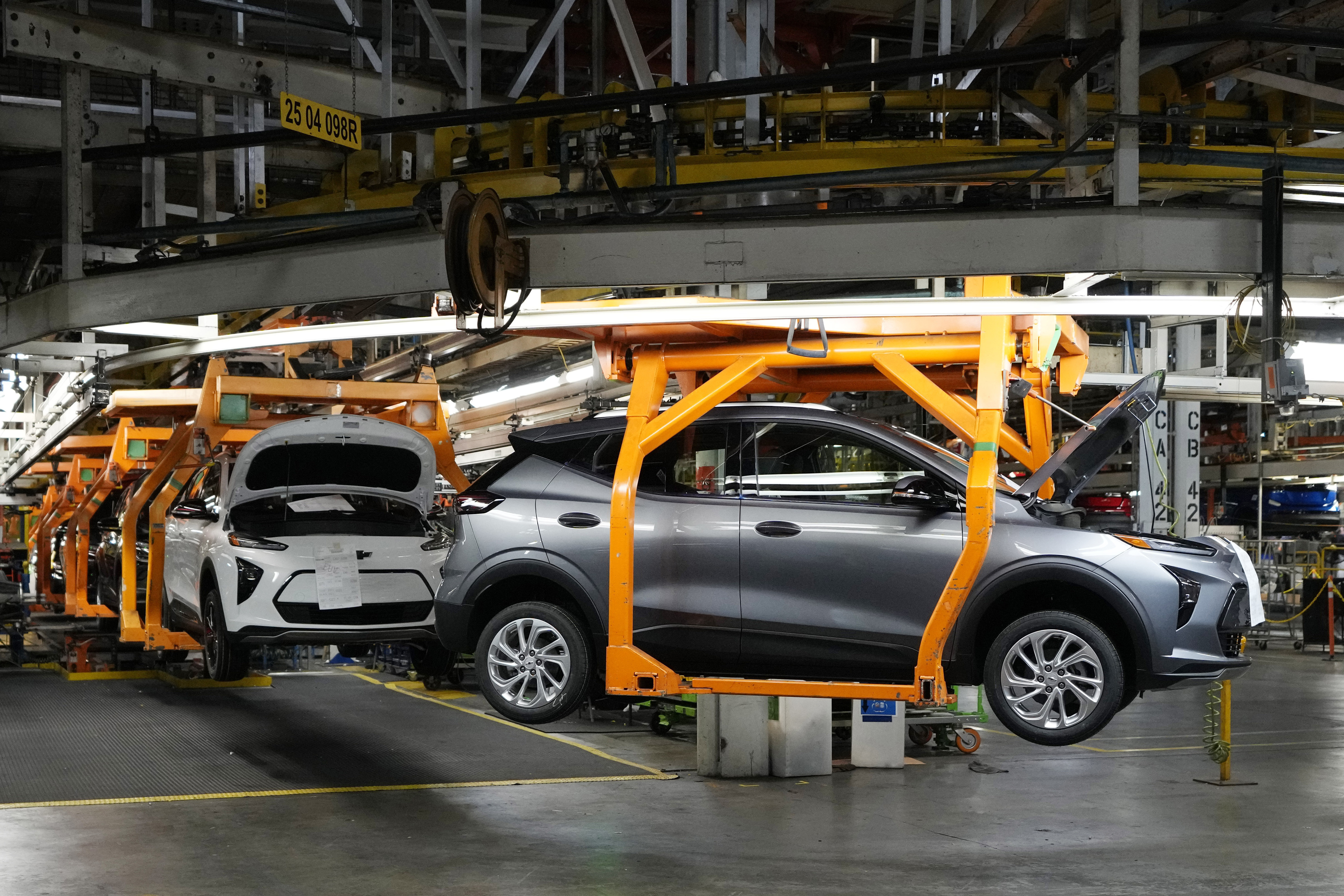 General Motors investing $4B in U.S. manufacturing  including Michigan  plant - mlive.com