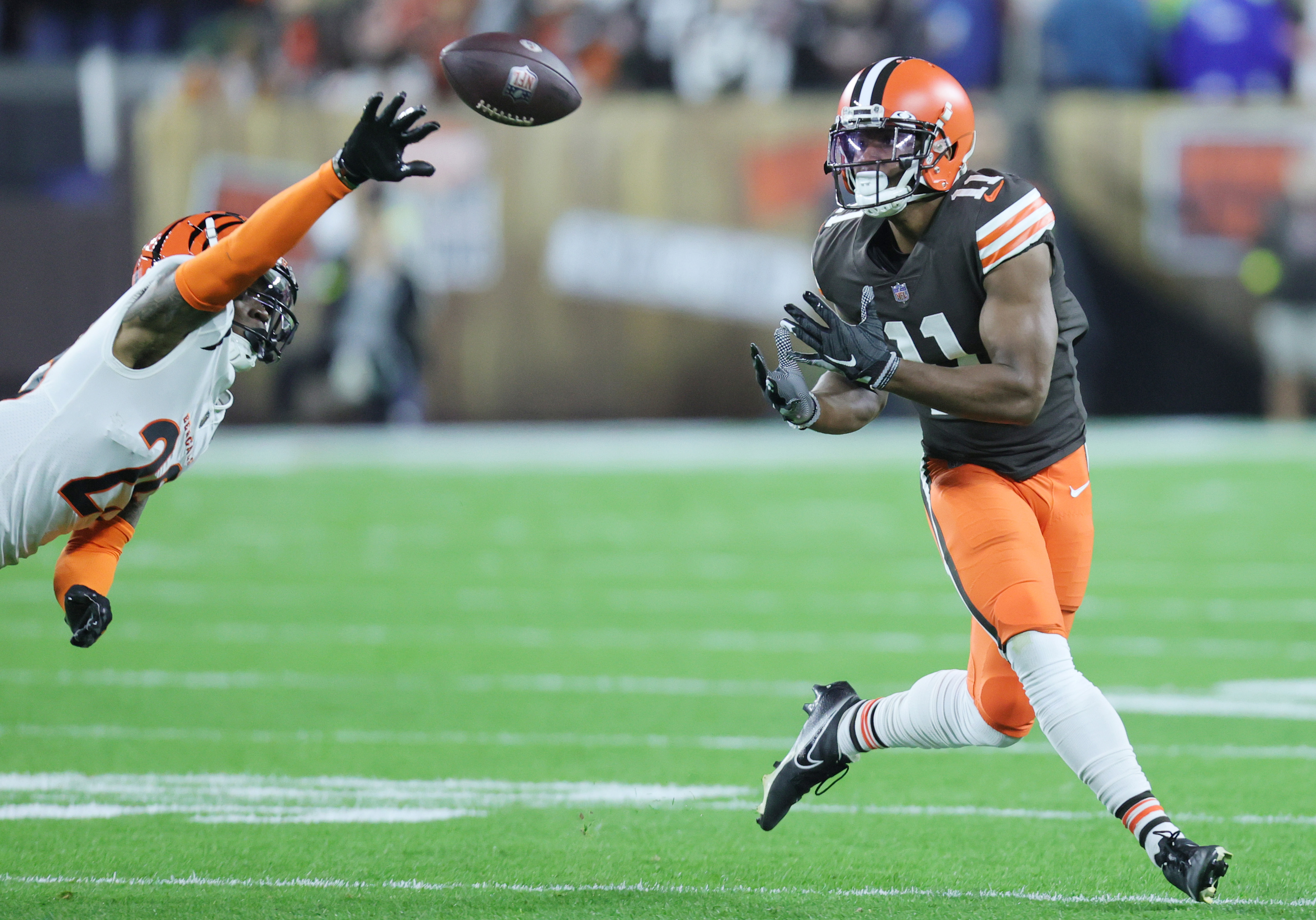 photographers' favorite photos from thrilling Browns win over  Cincinnati Bengals 