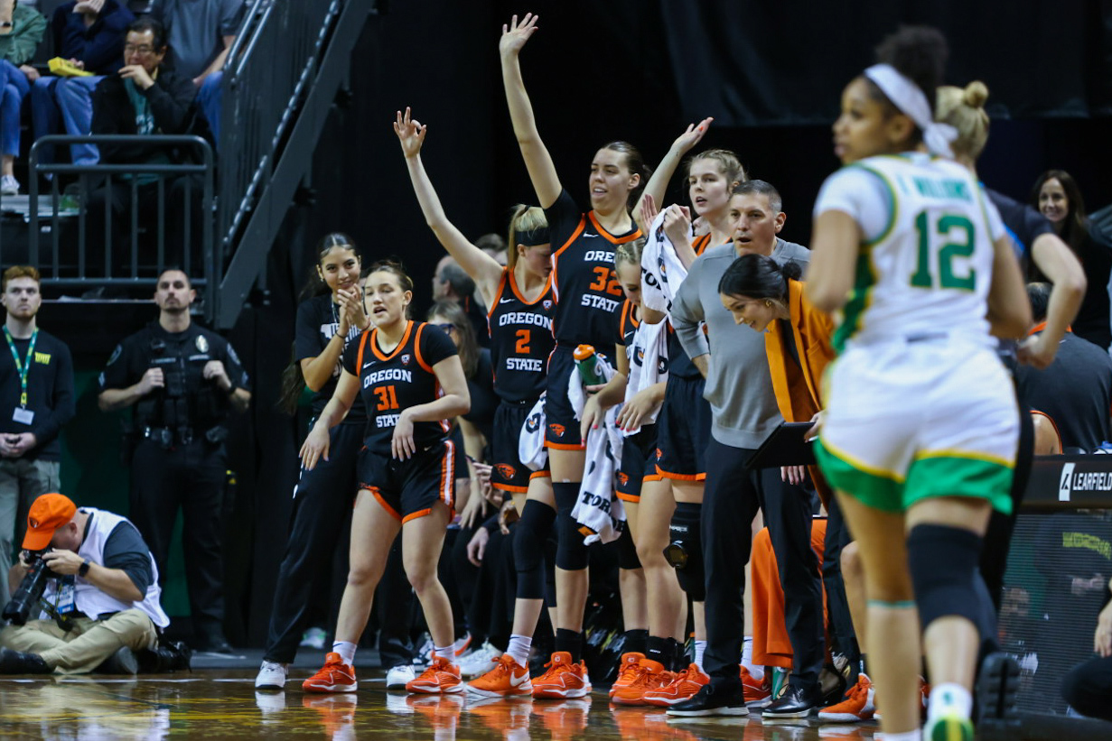 oregon-ducks-vs-no-18-oregon-state-beavers-women-s-basketball-feb-4