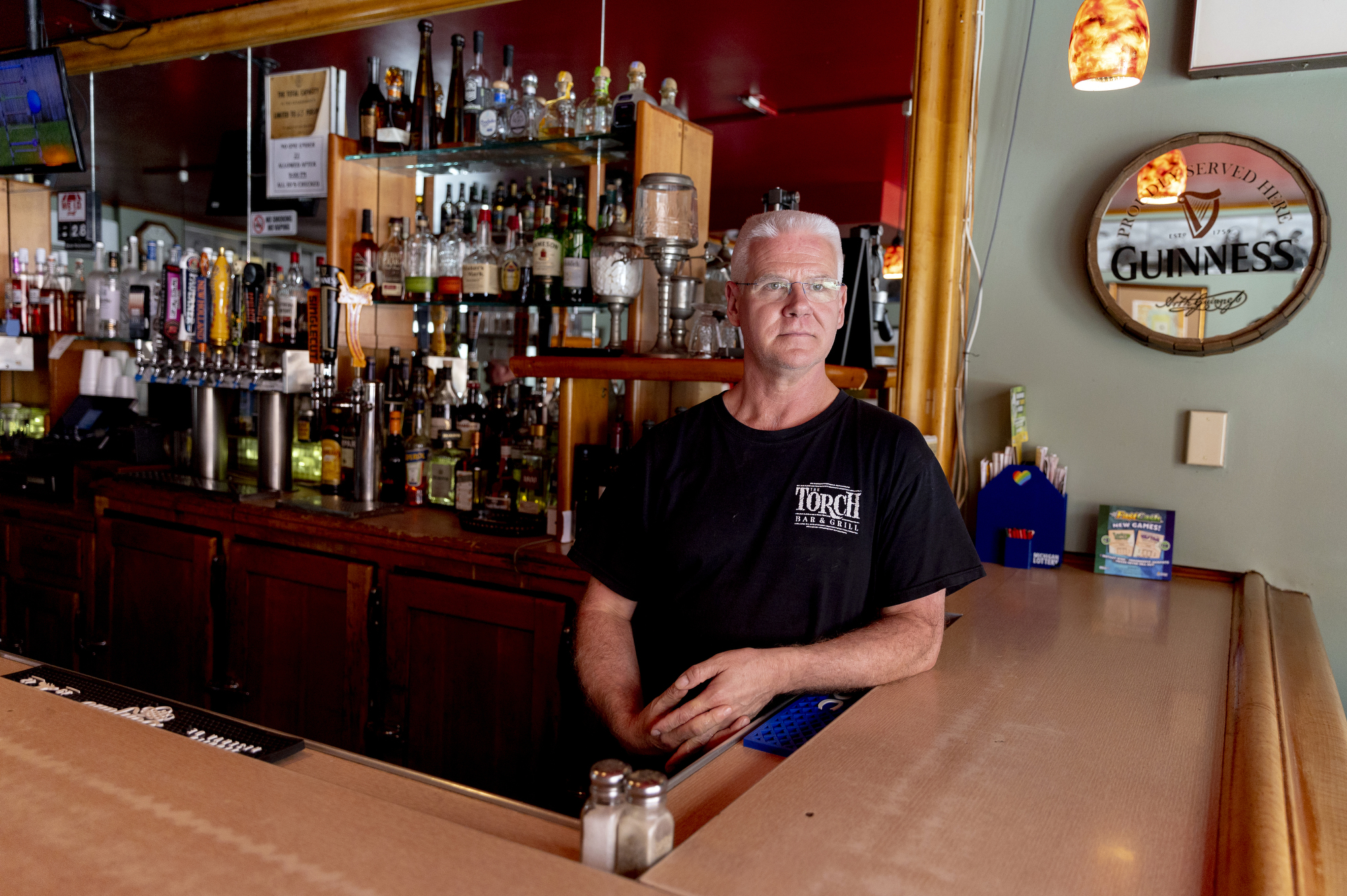 Take a look inside of one of Michigan's most iconic dive bars - mlive.com