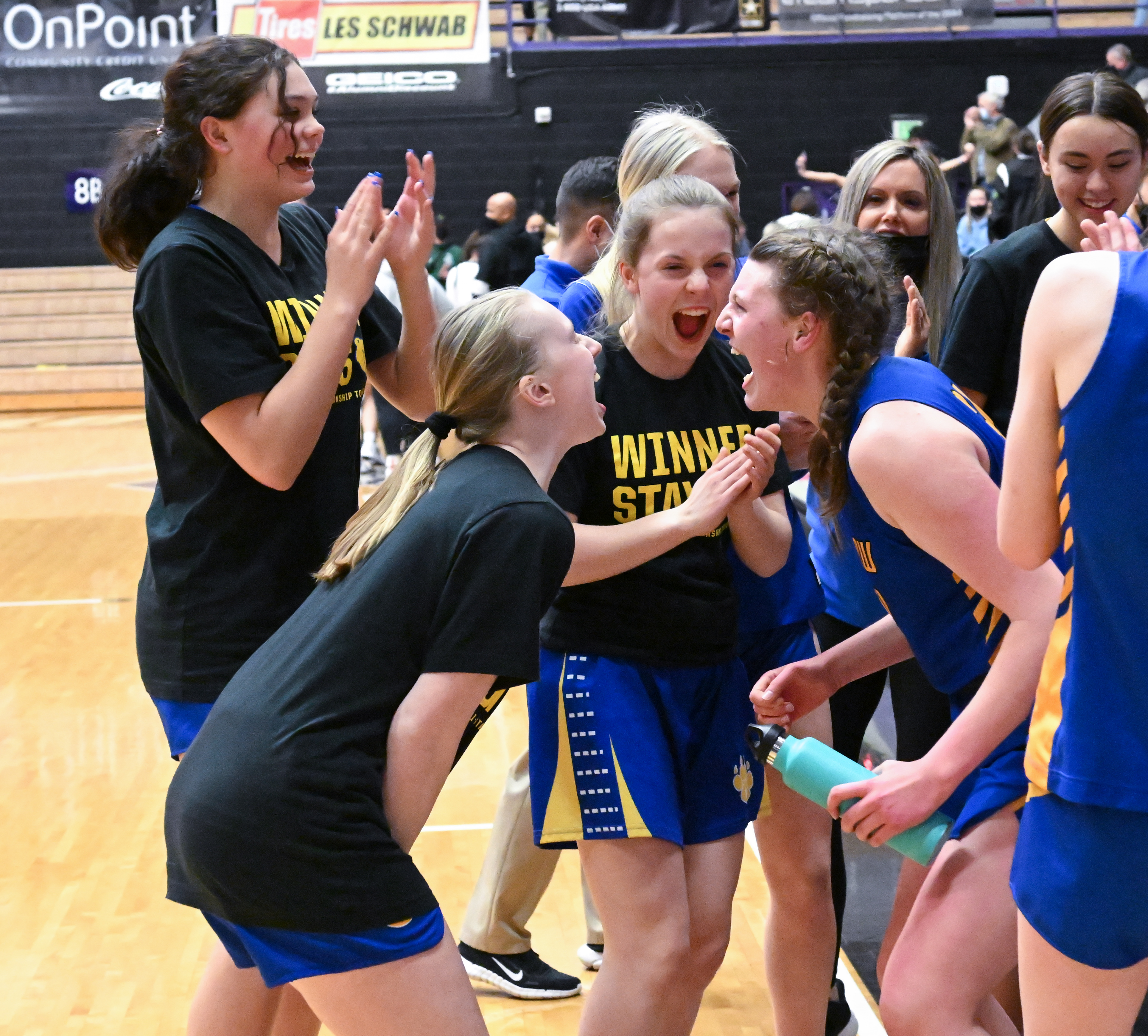 OSAA 6A girls basketball: Jesuit vs Barlow 