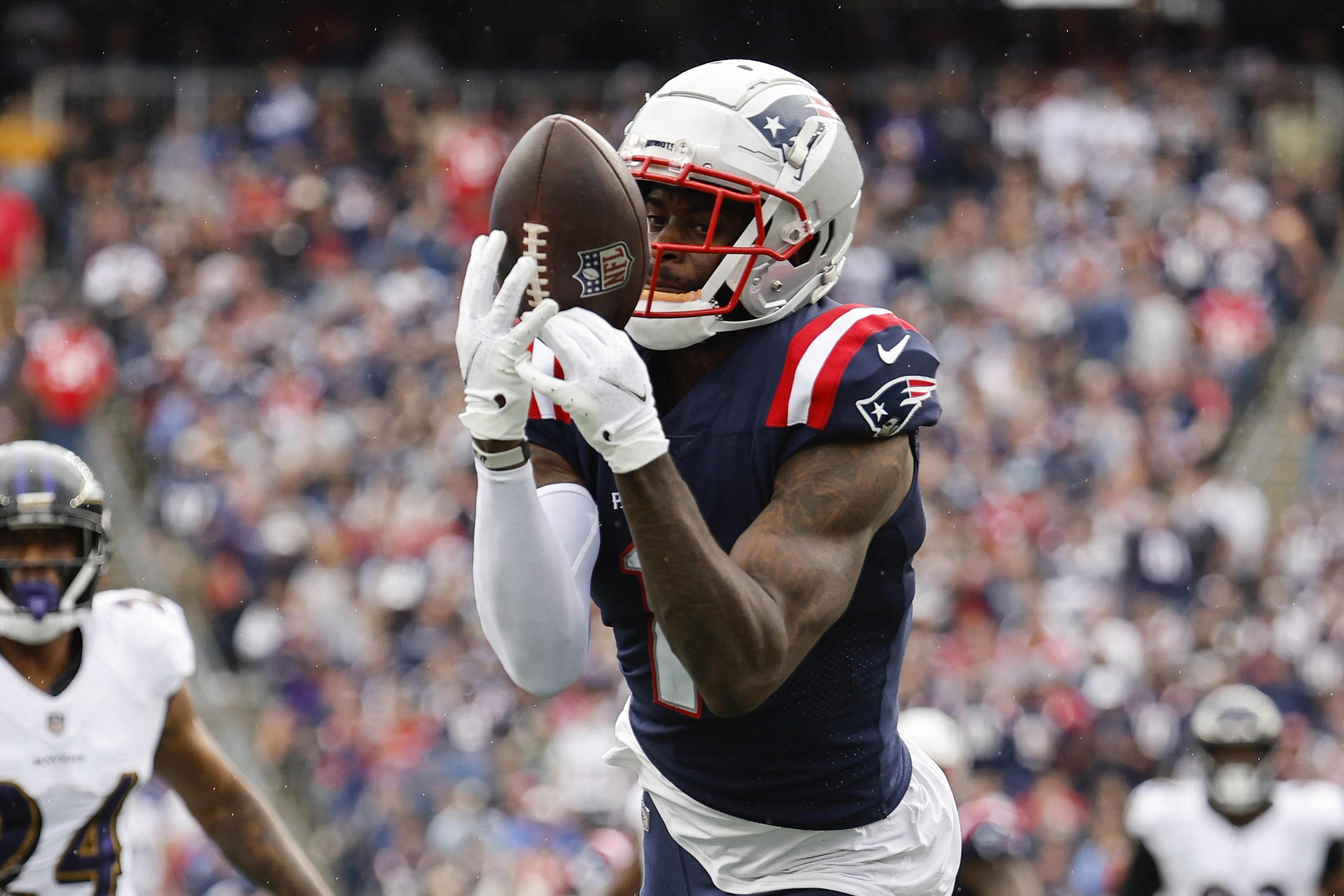 Patriots strike new deal with WR DeVante Parker, according to reports