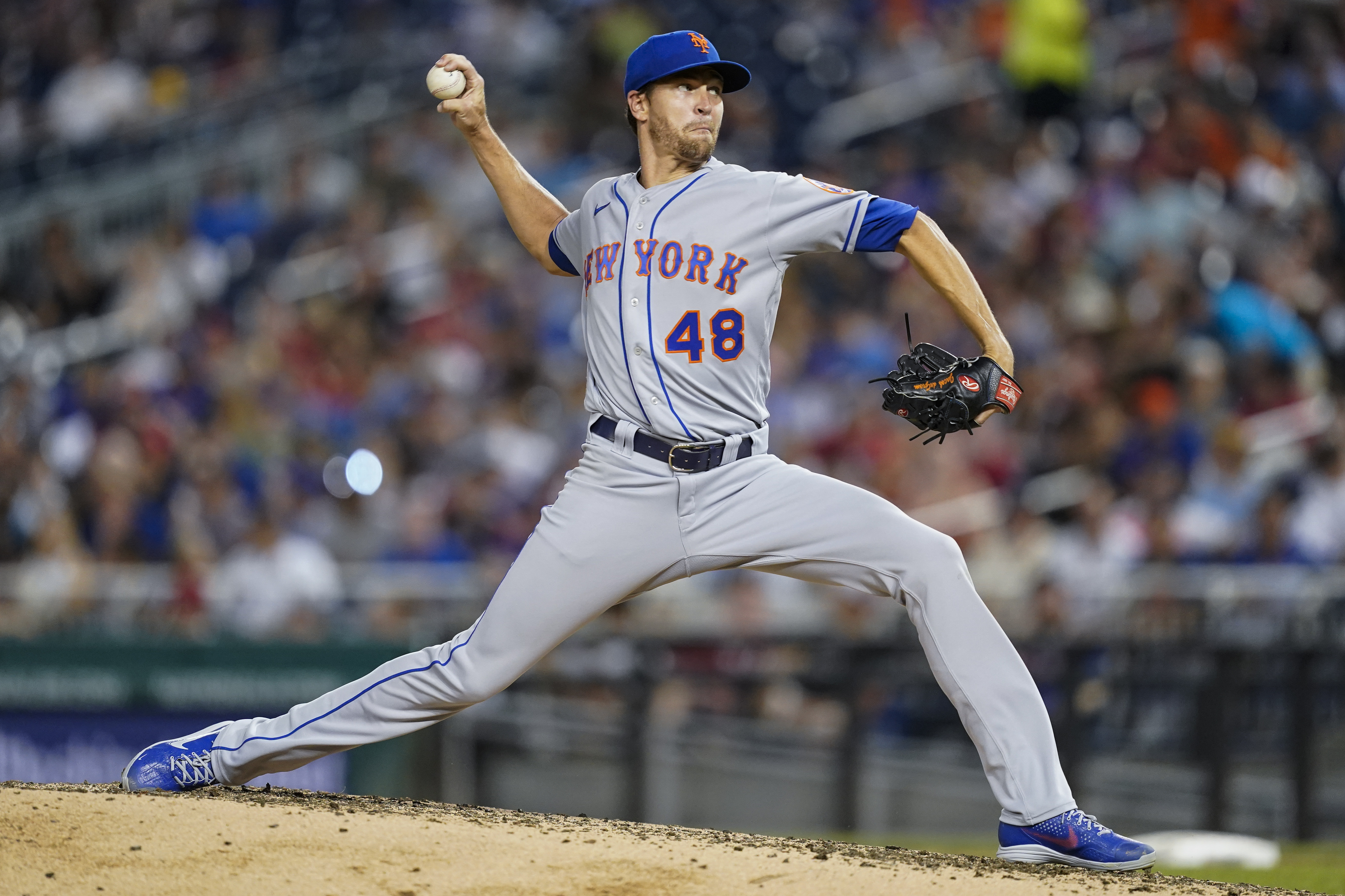 Jacob deGrom makes second rehab start with Syracuse Mets, throwing