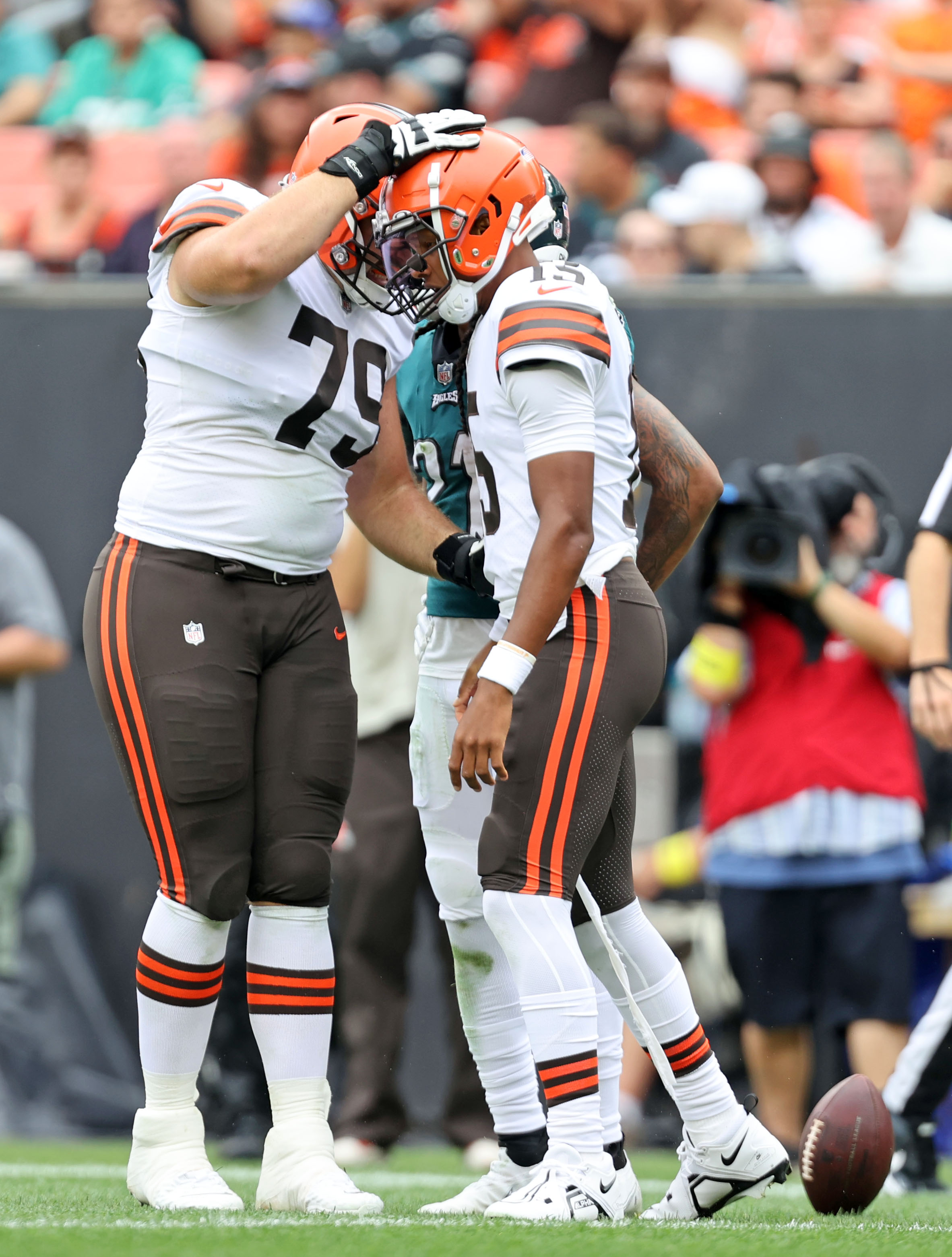 Eagles-Browns Final Score: Joshua Dobbs secures No. 2 QB job in 21