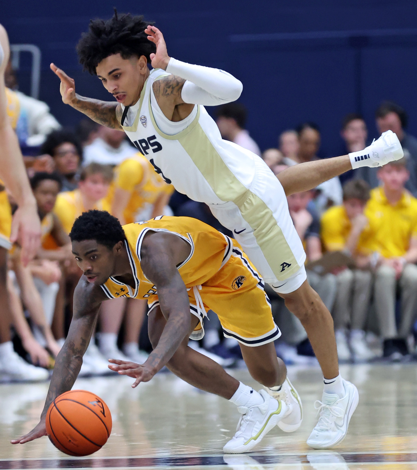 College basketball: Akron Zips vs. Kent State Golden Flashes, January ...