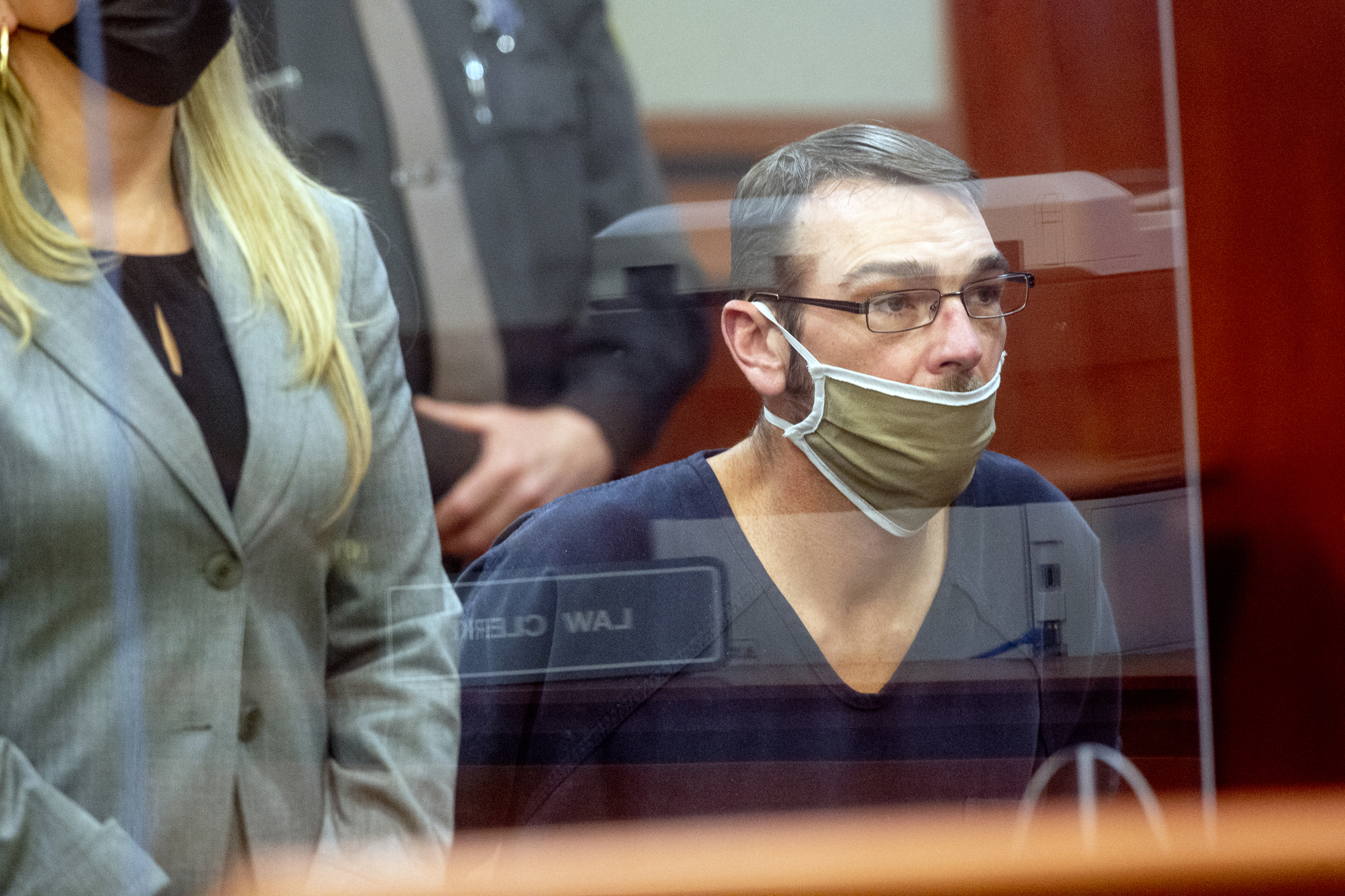 Parents of alleged Oxford High School shooter appear in court for first ...