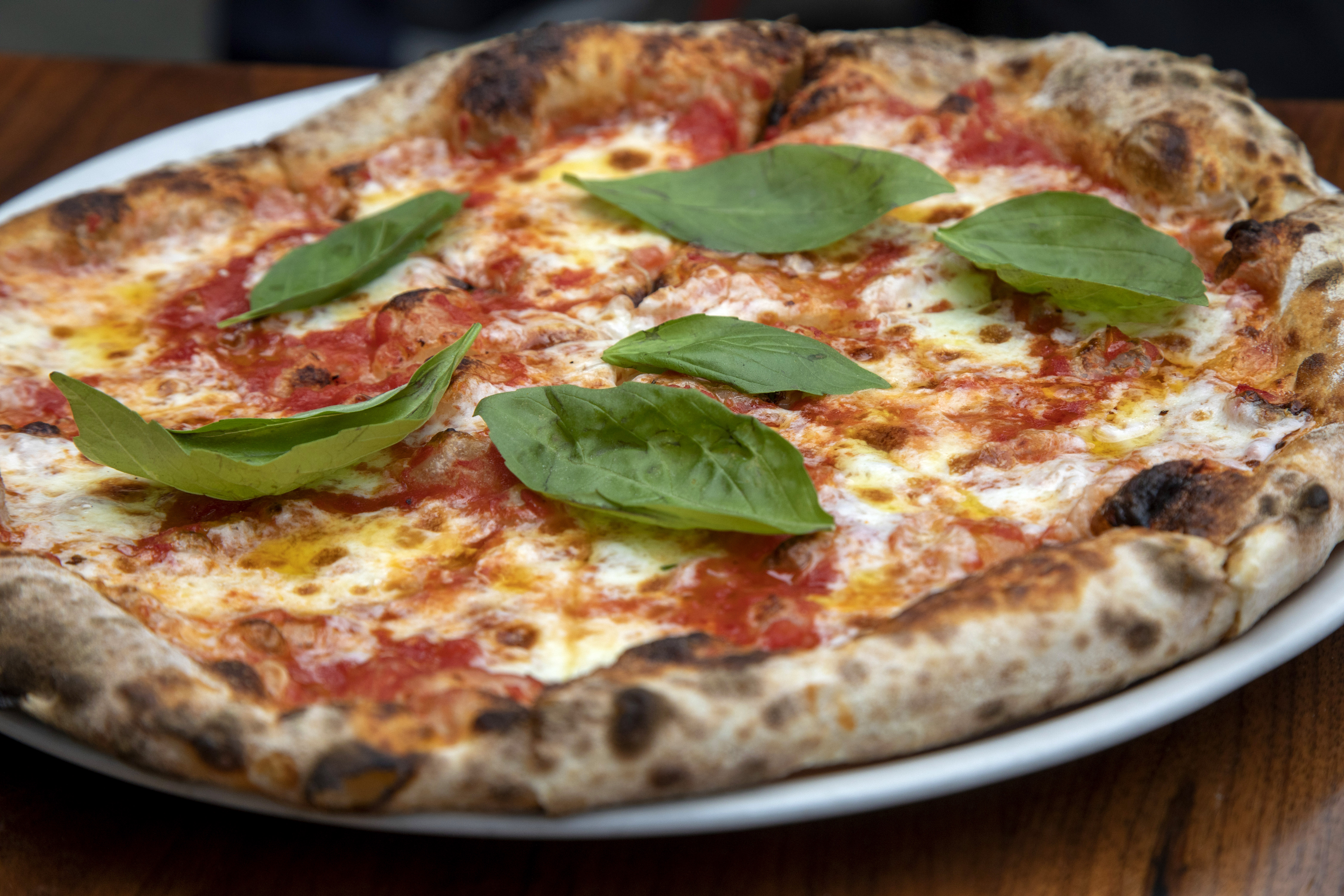 Italian site ranks N.J. pizzeria as the 11th finest in the planet