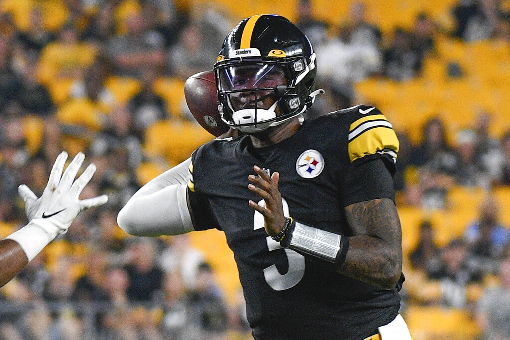 Steelers Chase Claypool says he 'feels like he failed' Dwayne Haskins,  could have prevented quarterback's death 