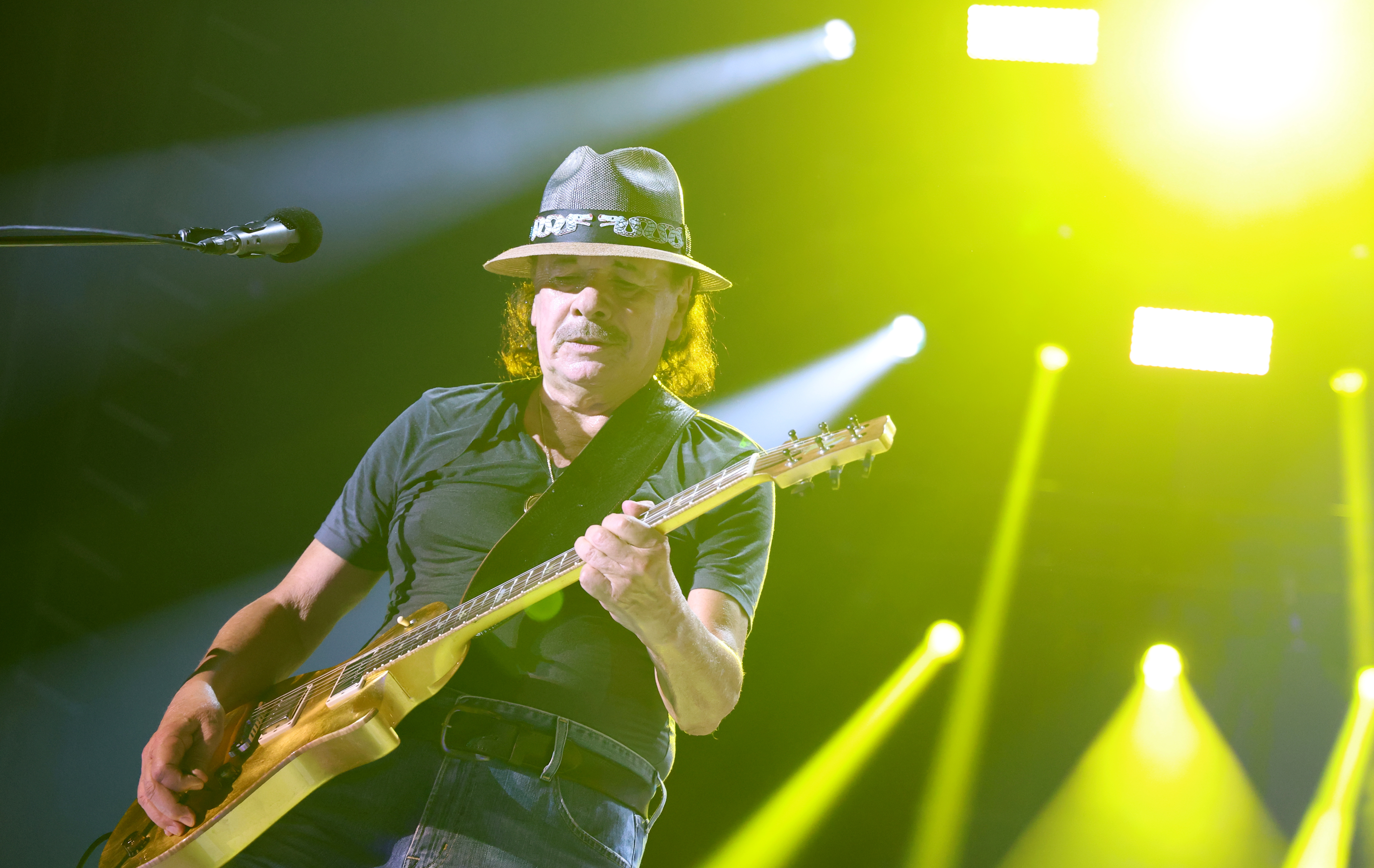 Carlos Santana deletes apology, posts poem after anti-trans rant