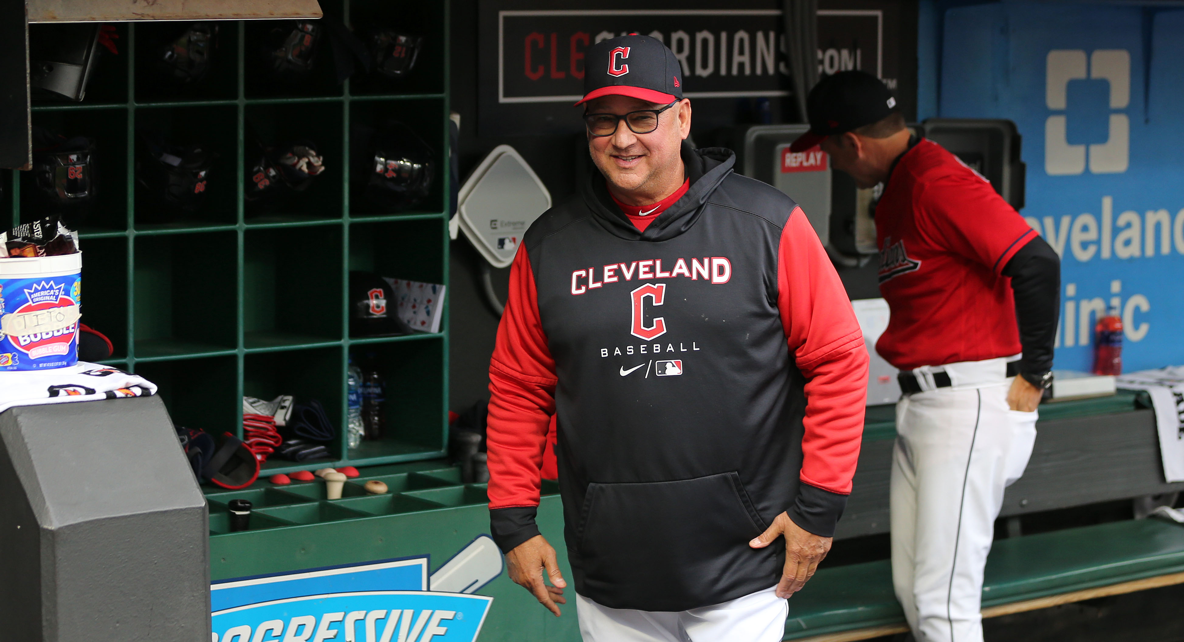 Kevin Cash has Terry Francona's scooter for BP