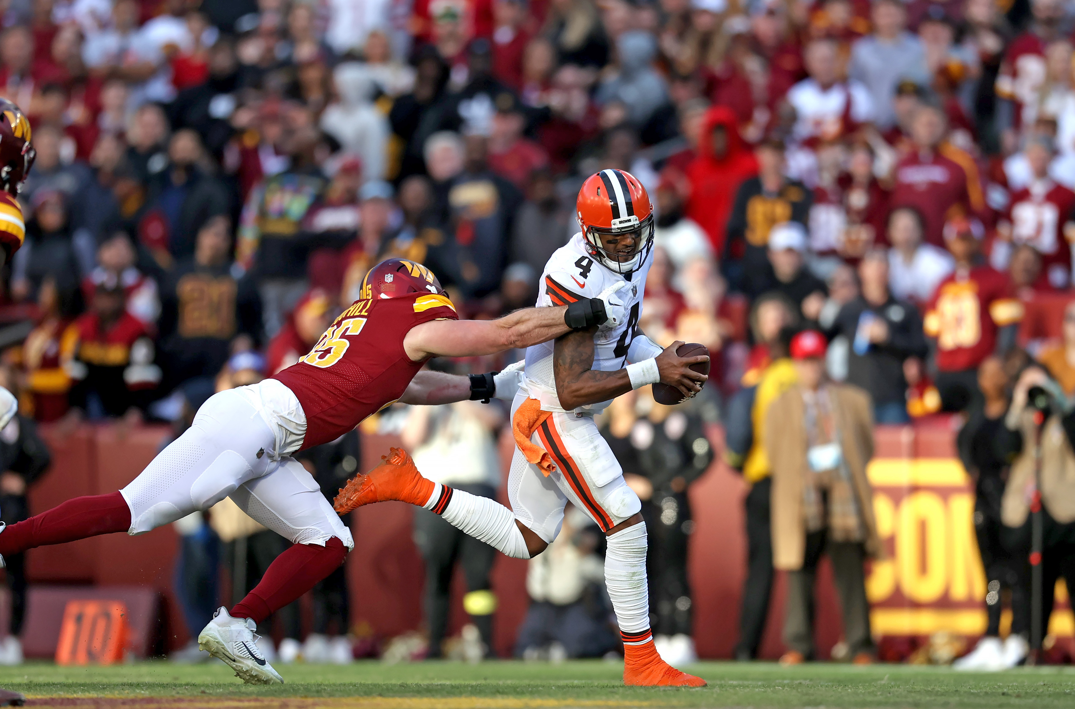 Watson gives Browns glimpse of future with 3-TD performance