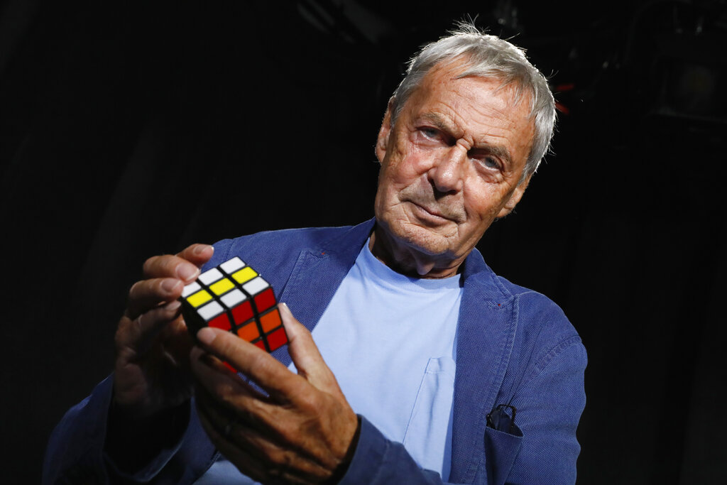 The Algorithm to Solve Rubik's Cube - Cracked and Explained -  History-Computer