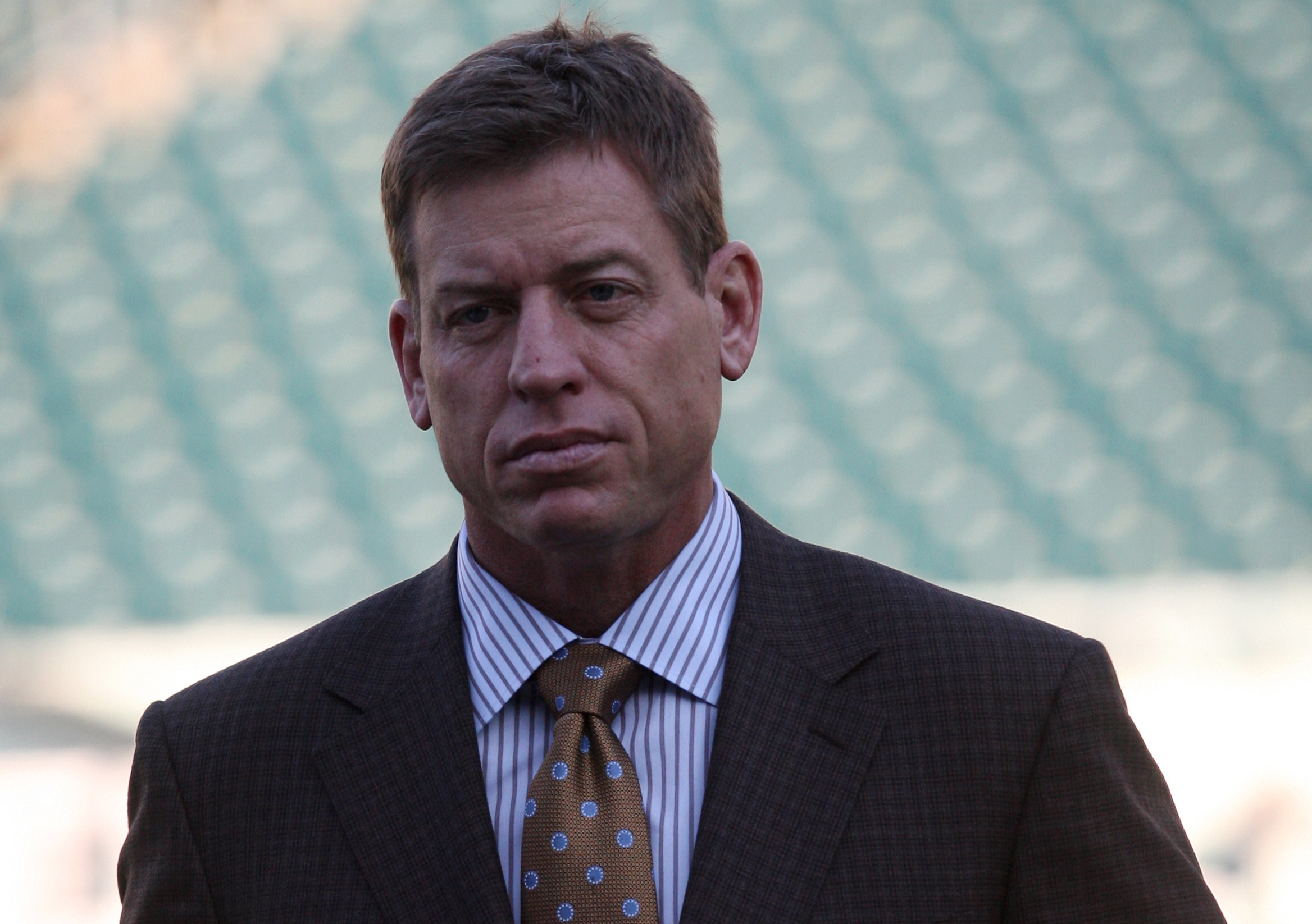 Ex-Cowboys QB Troy Aikman disses Giants' Lawrence Taylor, Eagles