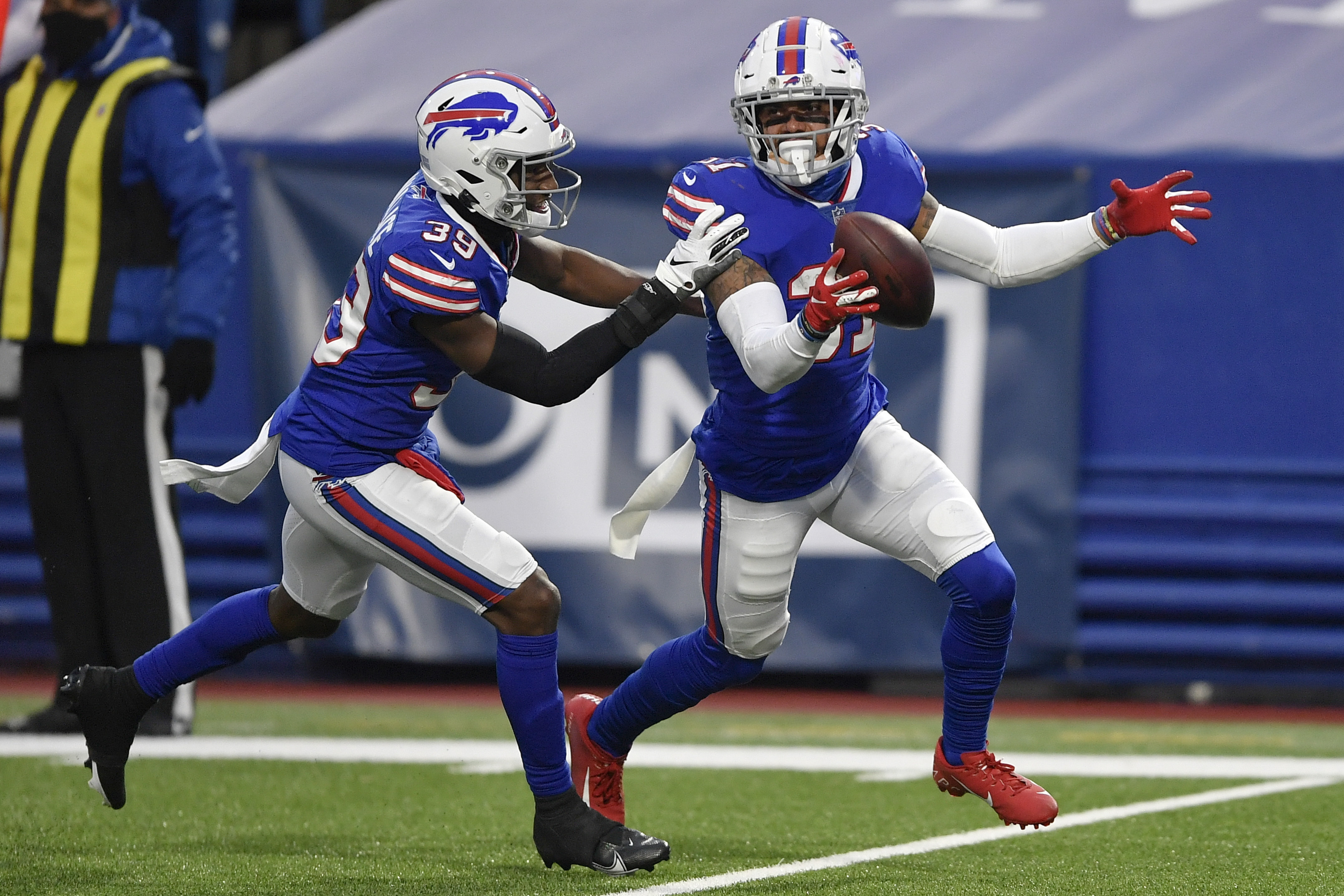 Buffalo Bills safety Dean Marlowe (31) during the first half of an