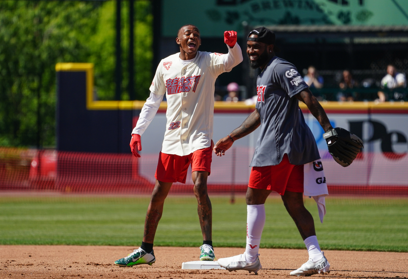 Eagles' DeVonta Smith earned admiration for being 'all work.' Just ask  those who played softball with him.