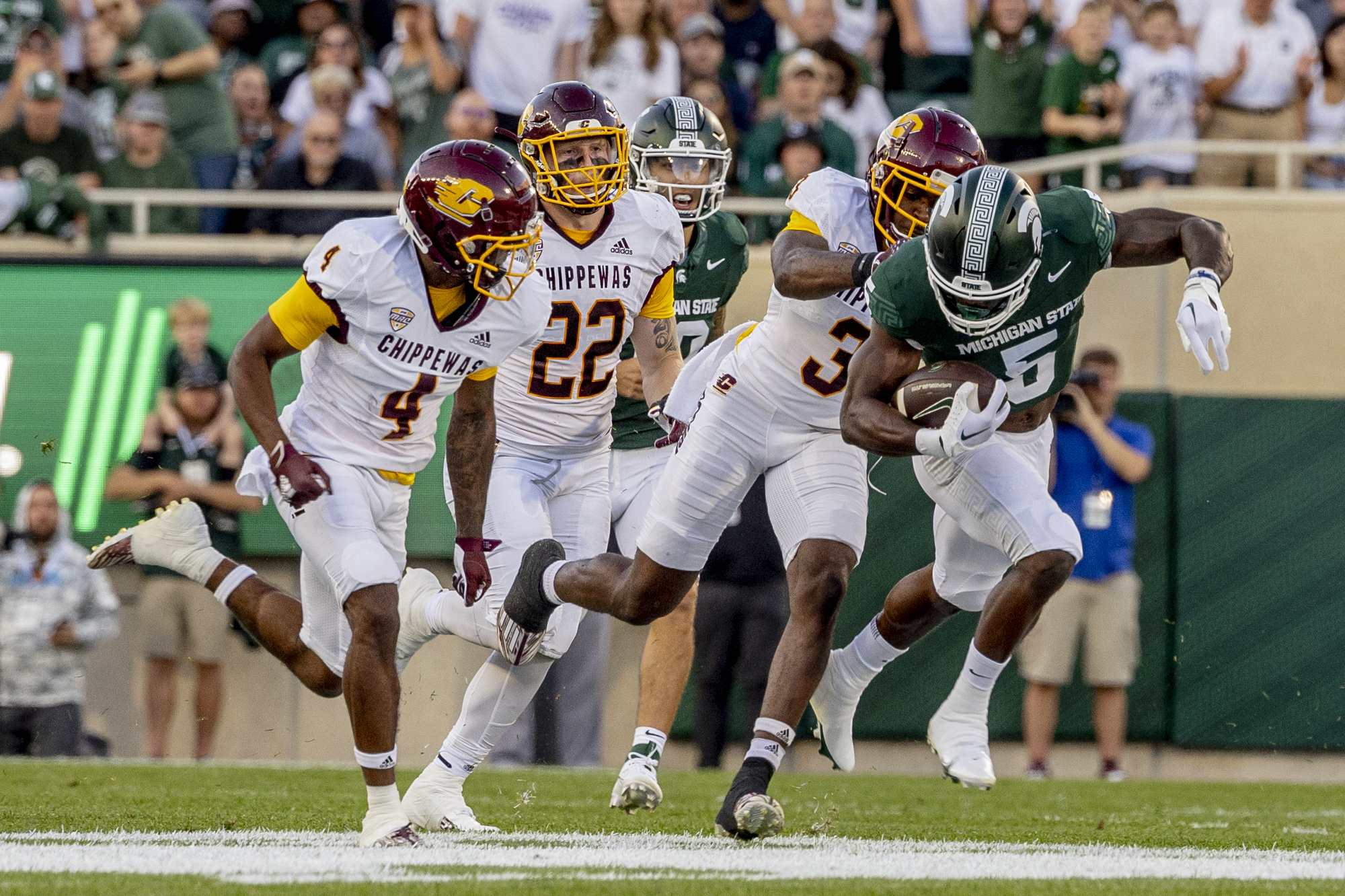 Football Season Opener at Michigan State Moved to Friday, Sept. 1 - Central  Michigan University Athletics