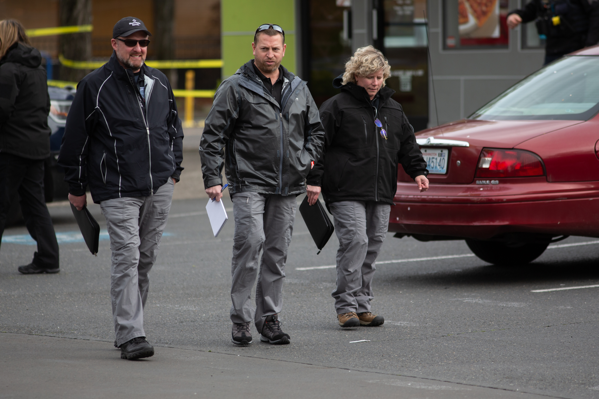 Man shot and killed in SE Portland shopping complex - oregonlive.com