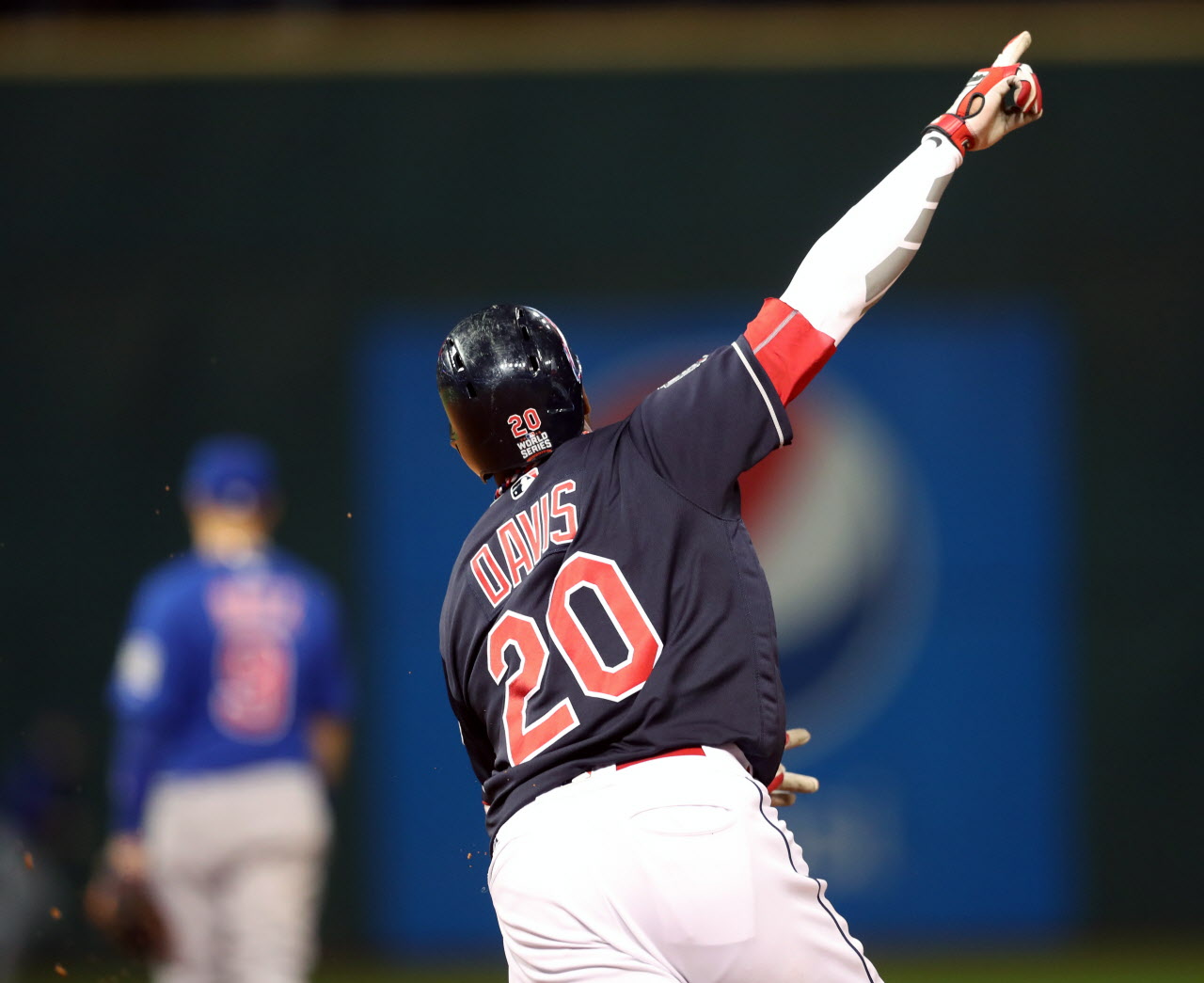 Rajai Davis: It just feels right to rejoin Cleveland Indians