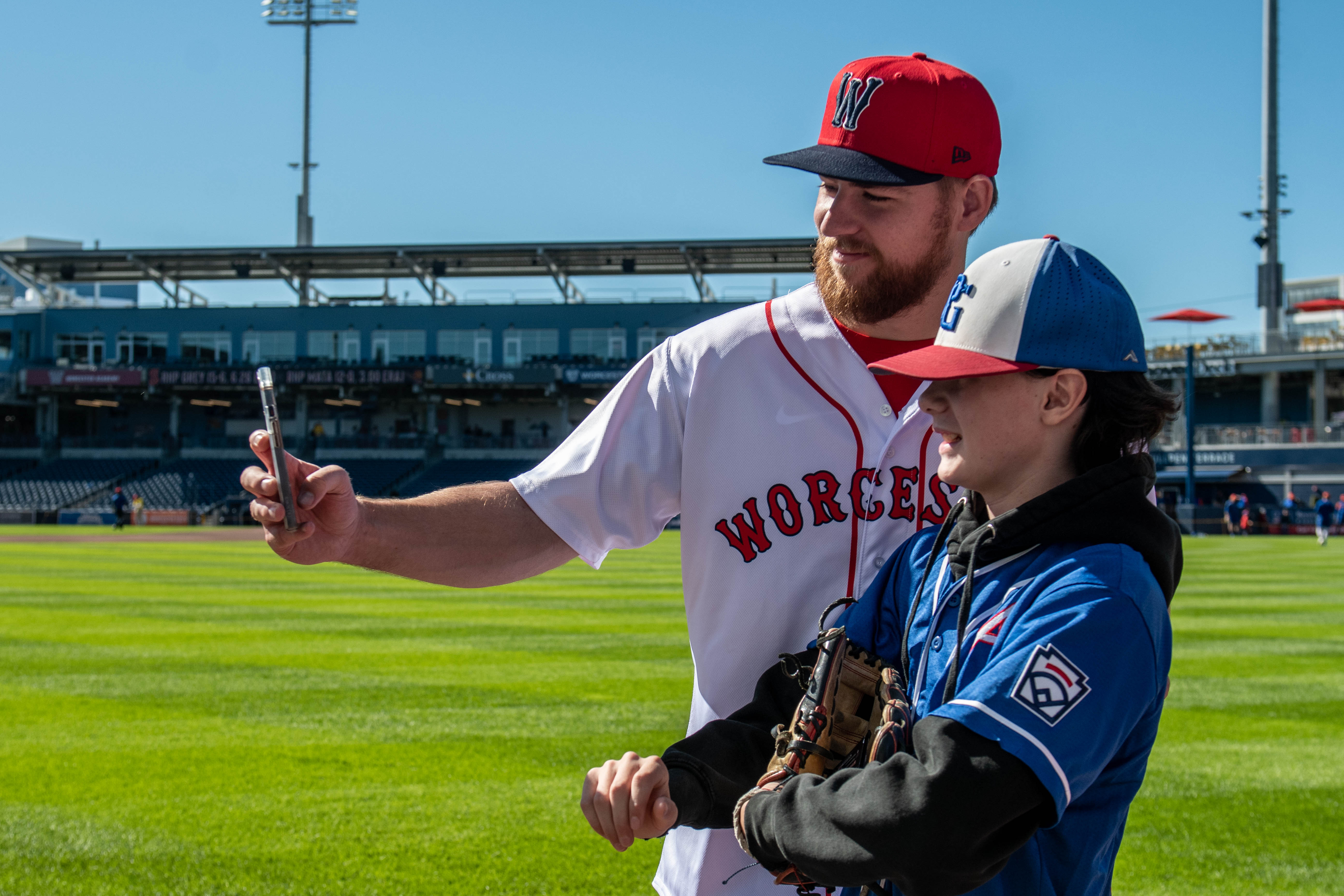 Western Mass. baseball fans travel to Worcester to celebrate 413 Night at  the WooSox