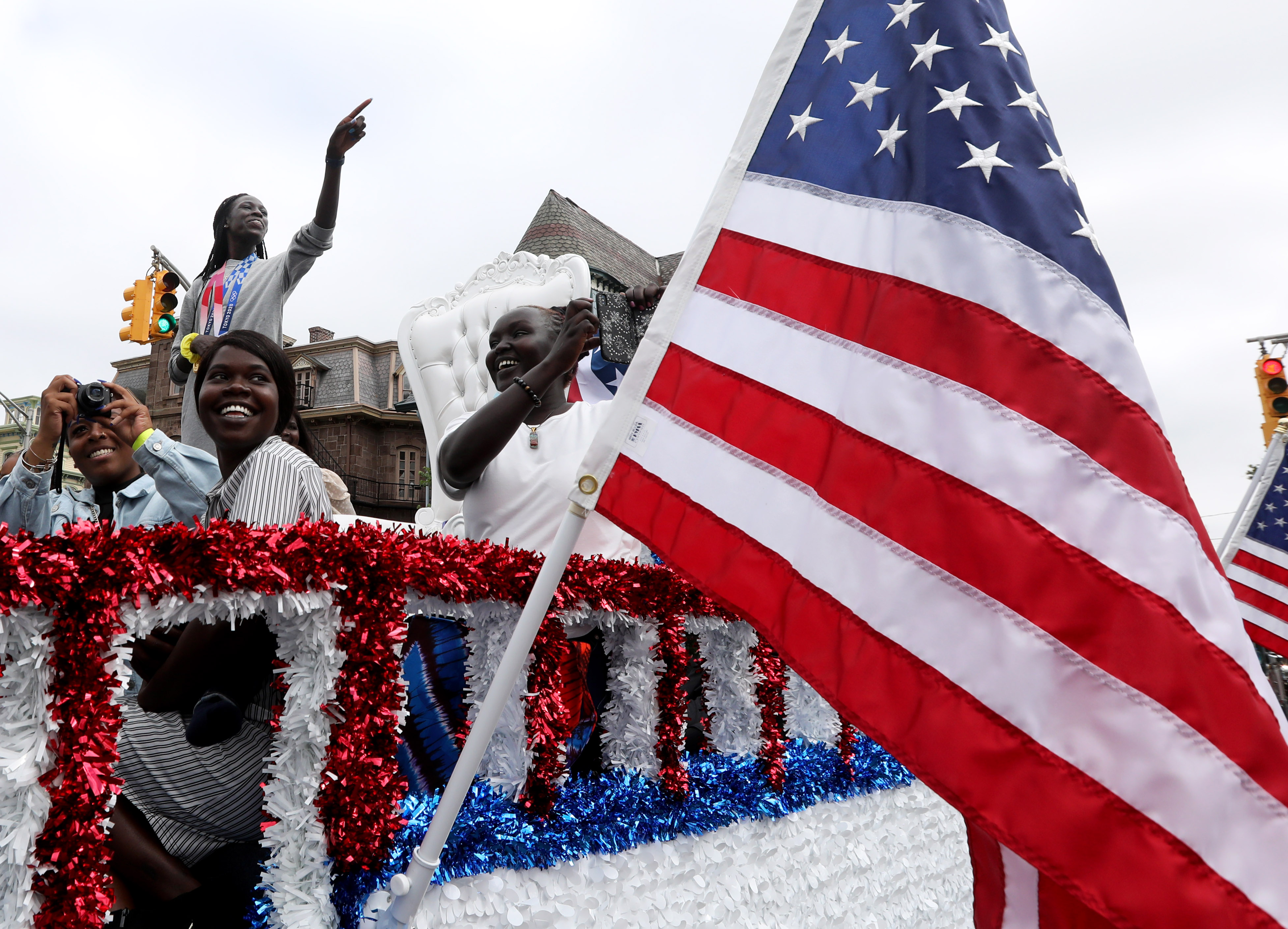 Trenton honors Olympic gold medalist Athing Mu with parade