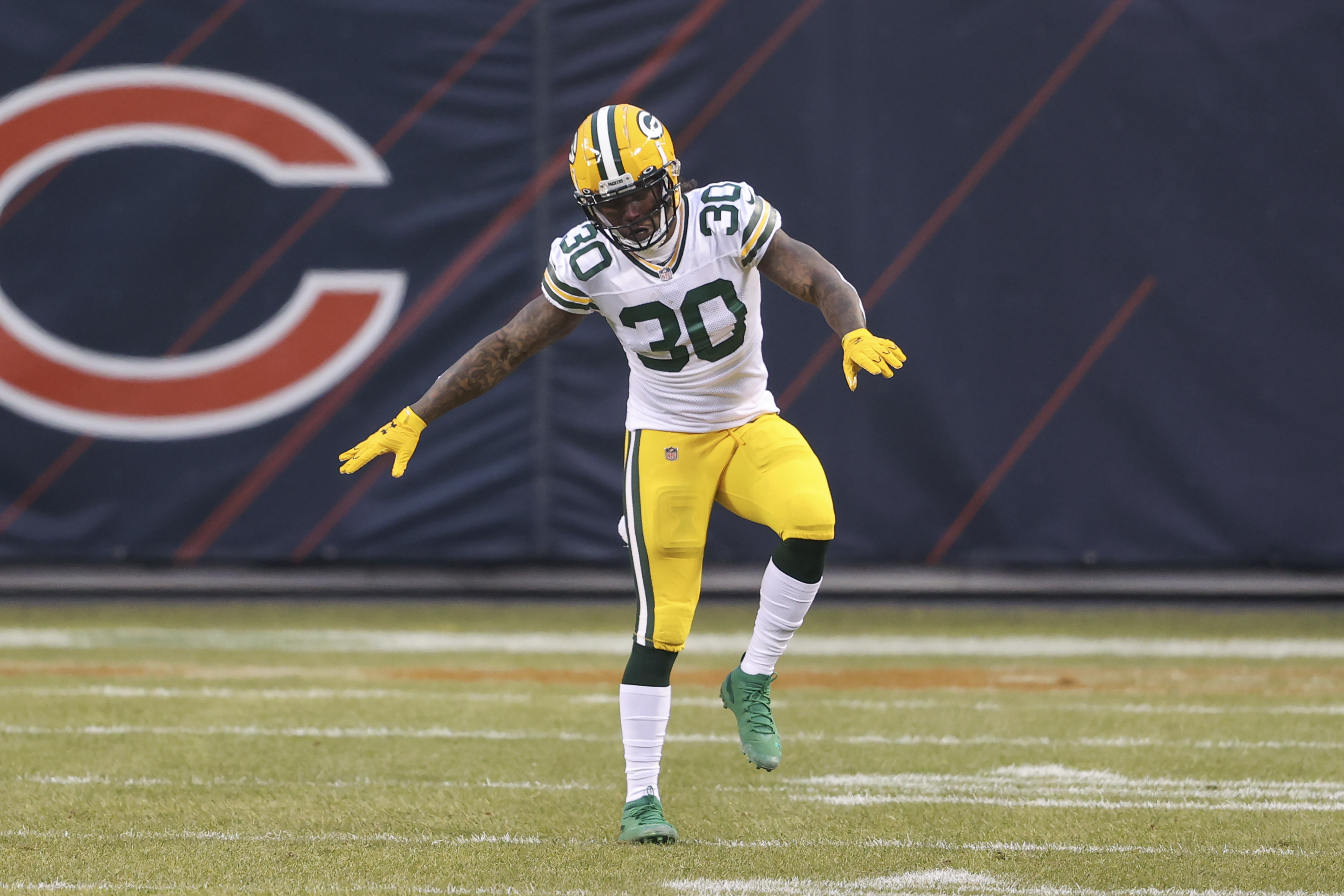 Watch: Lions RB Jamaal Williams greets former Packers teammates at Ford  Field