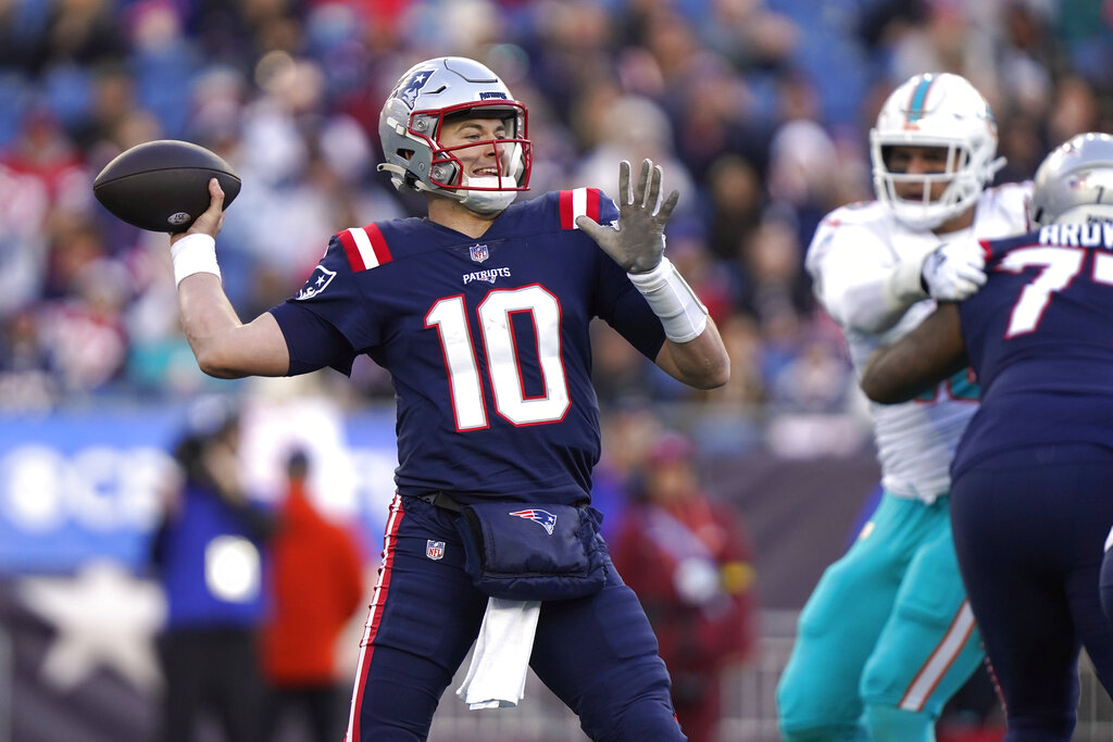 Patriots vs. Dolphins final score: New England wins 23-21, keeps