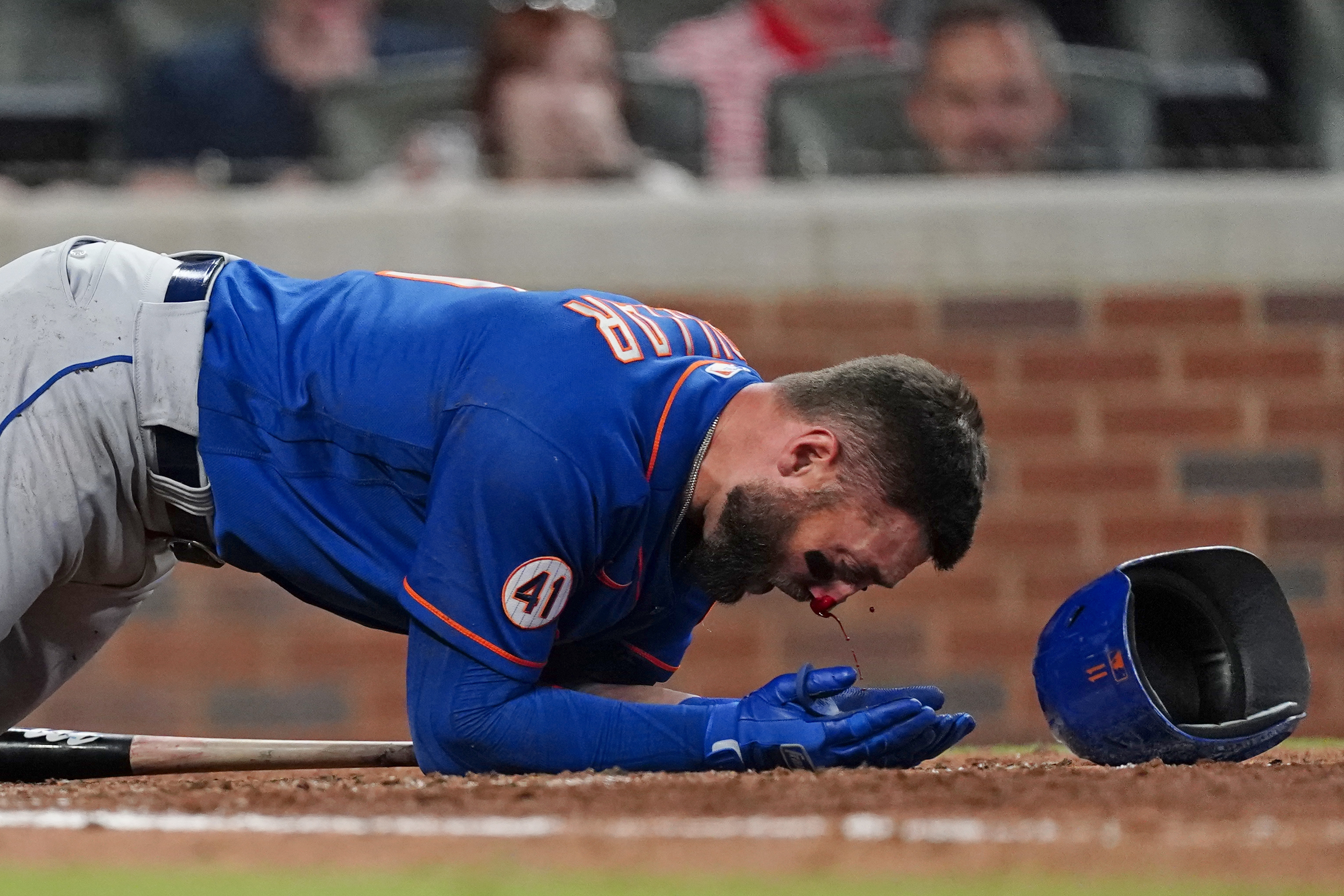 Mets update Kevin Pillar's status after taking fastball to the