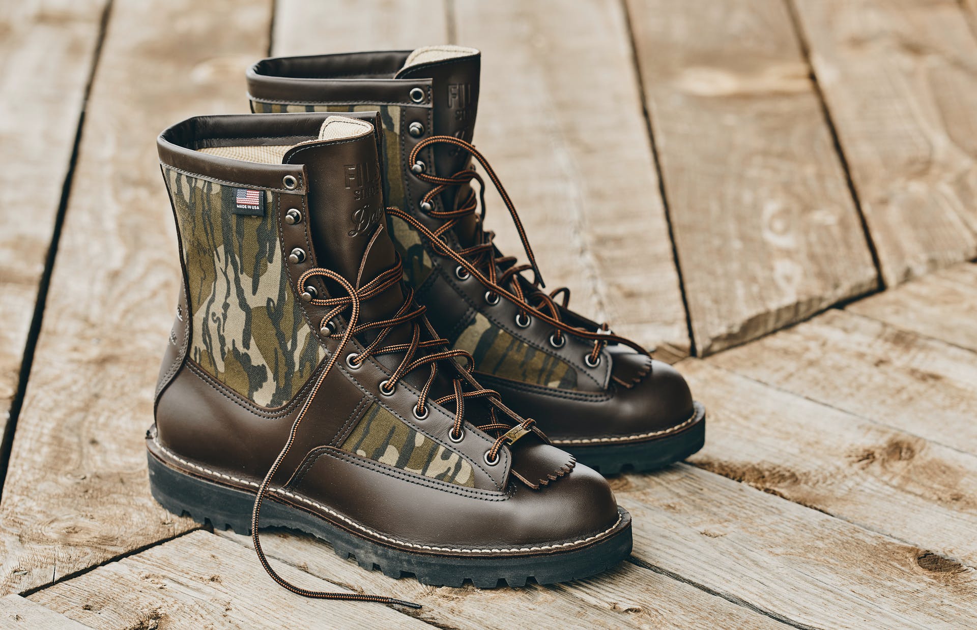 danner filson boots