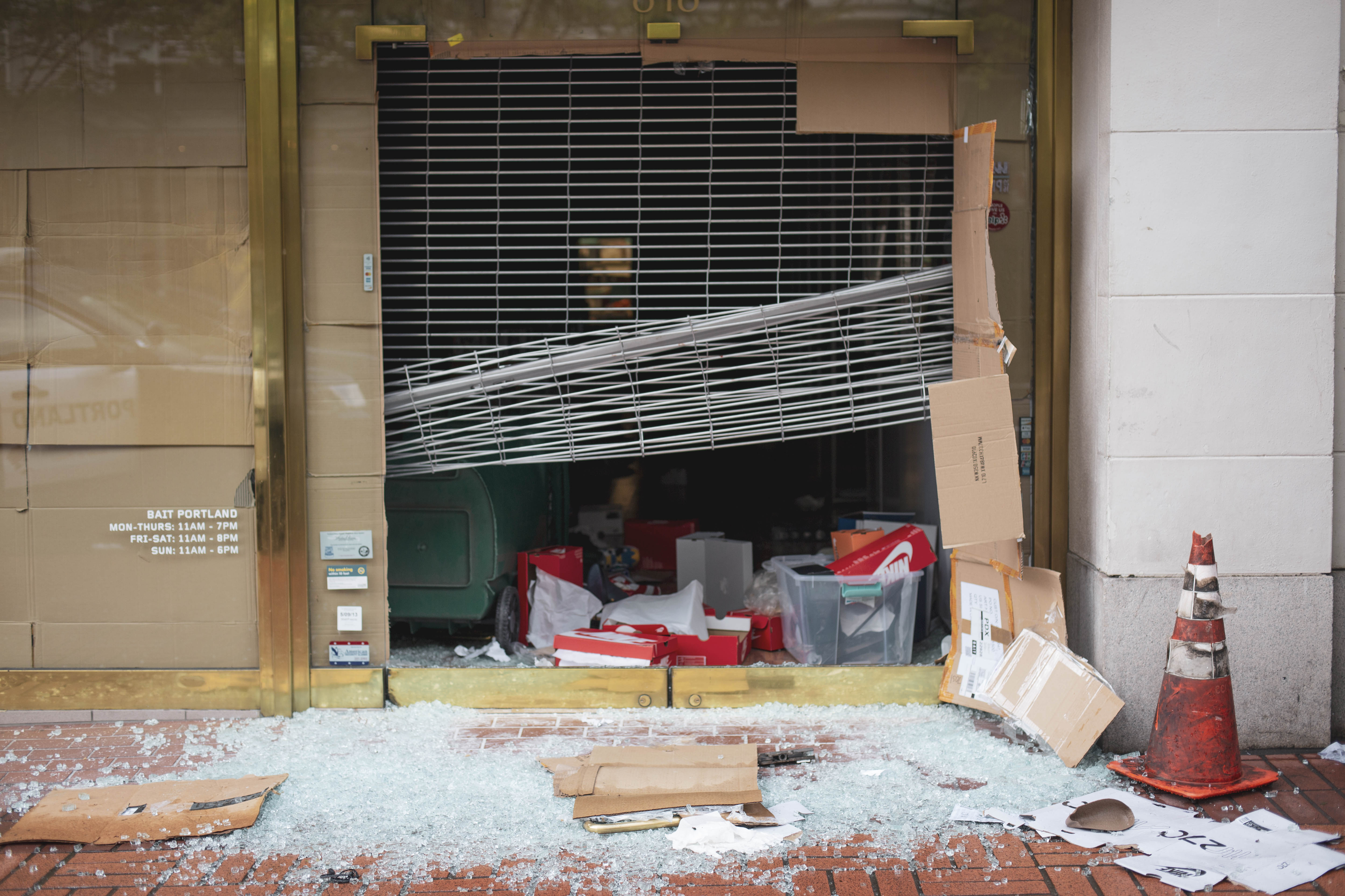 Aftermath of protests in Portland over death of George Floyd ...