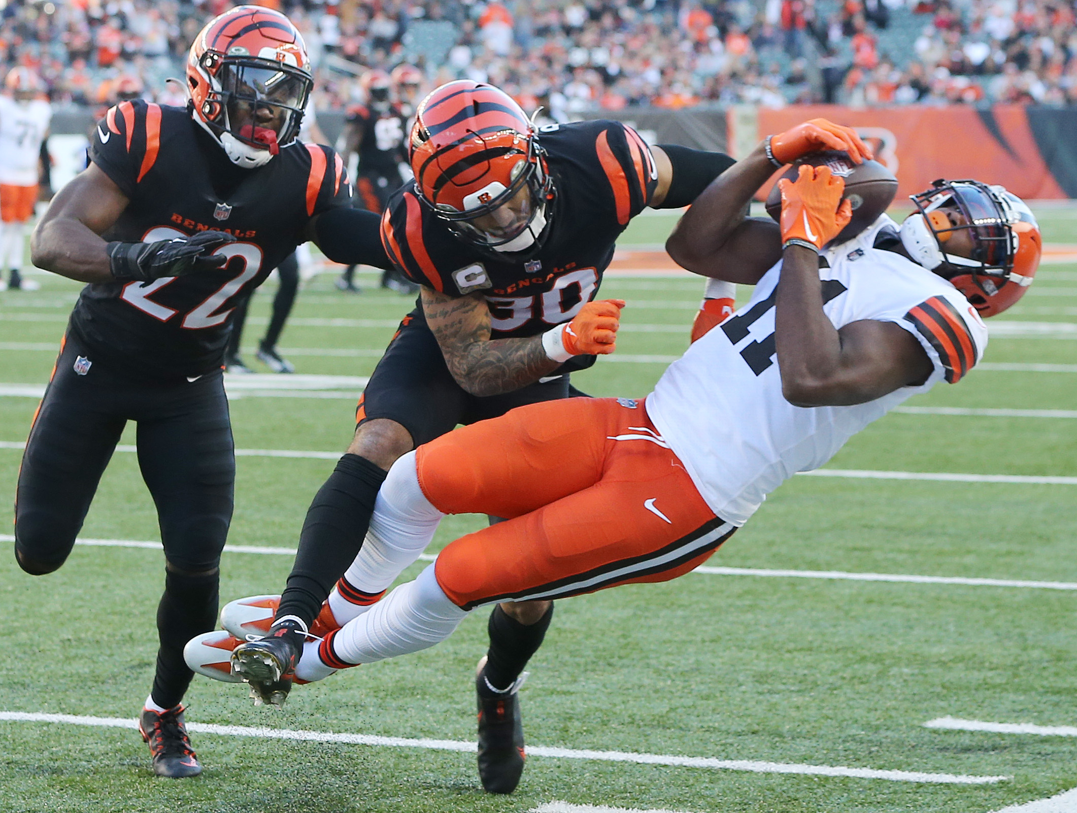 photographers' favorite photos from thrilling Browns win over  Cincinnati Bengals 