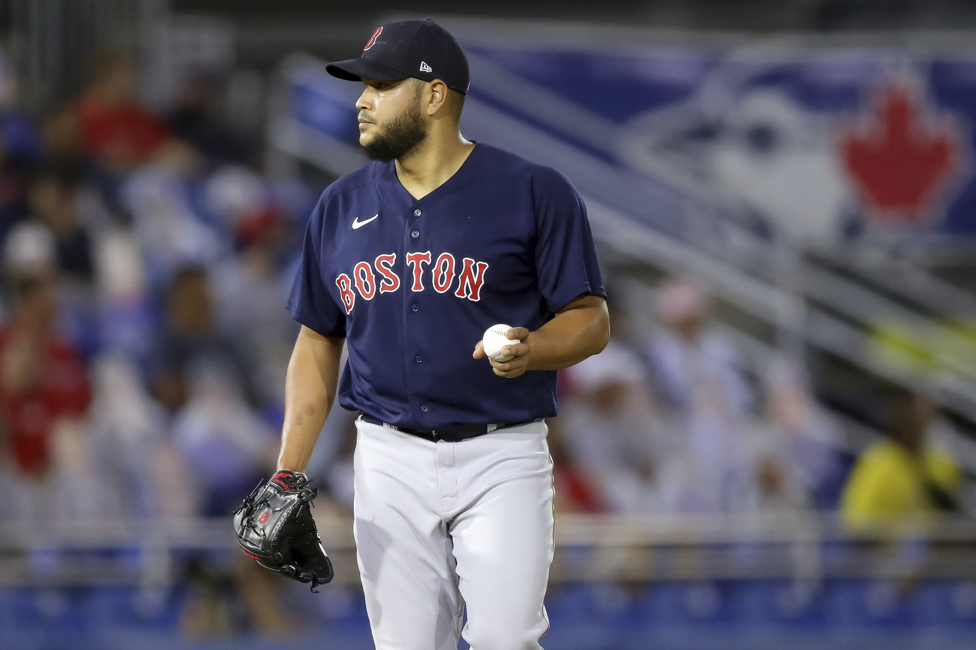 Why Boston Red Sox's Alex Cora will let Eduardo Rodriguez wear Barry Bonds  earring vs. Phillies despite his no-earring rule 