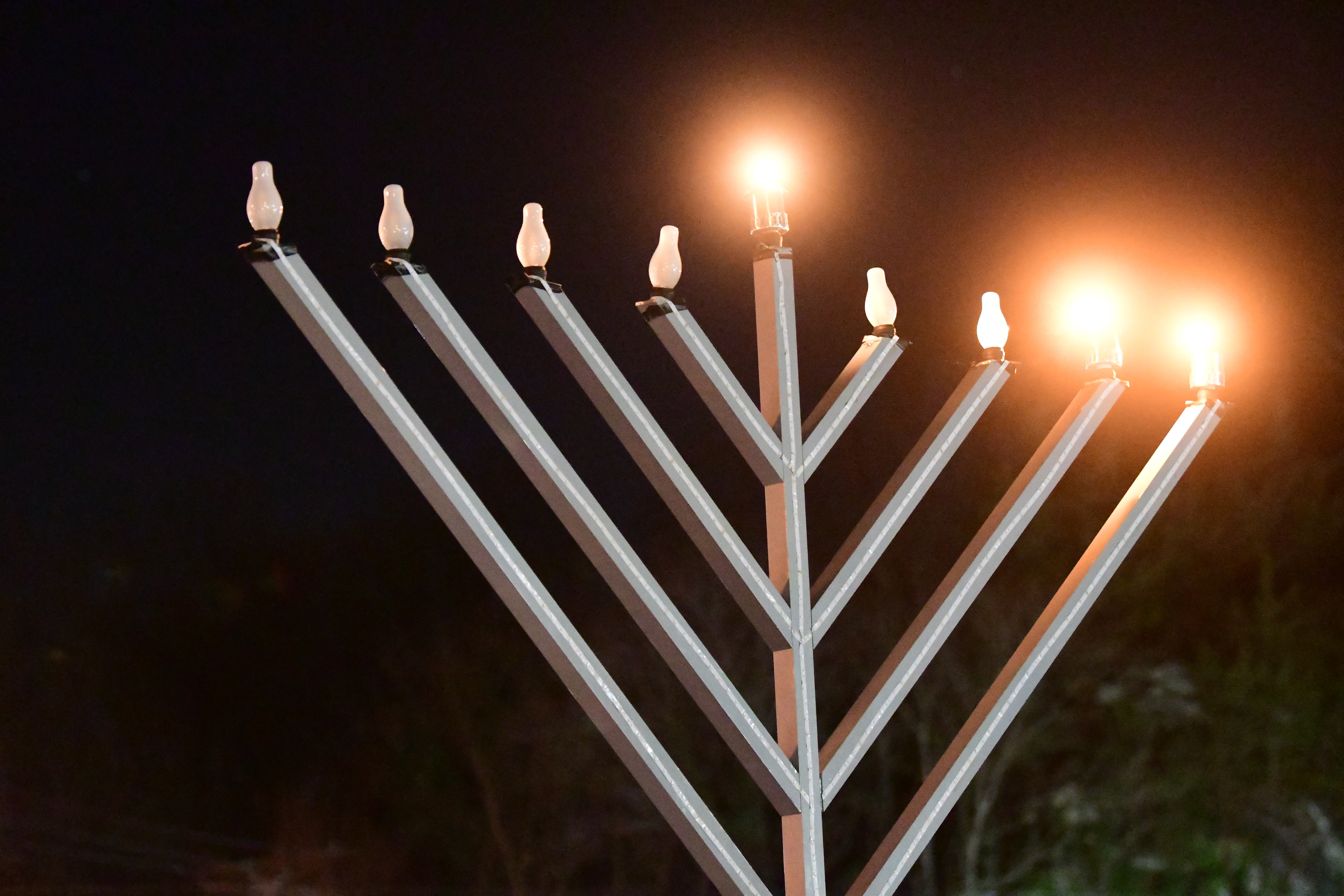 Menorah to Be Lit at Sunday Night Giants Game