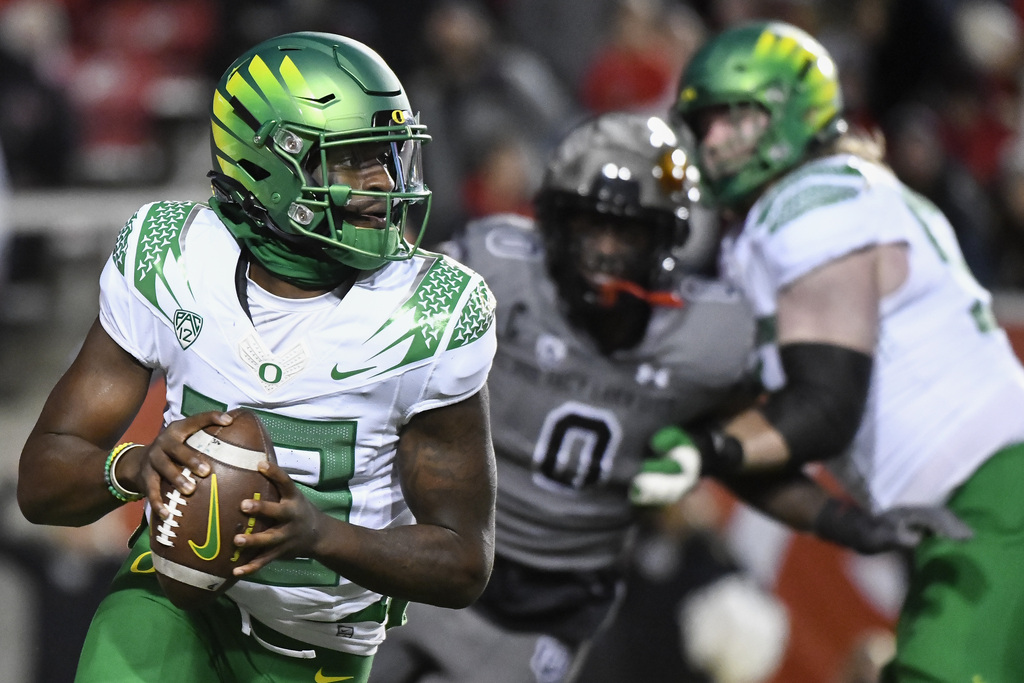 No. 3 Oregon Ducks football at No. 23 Utah, Nov. 20, 2021