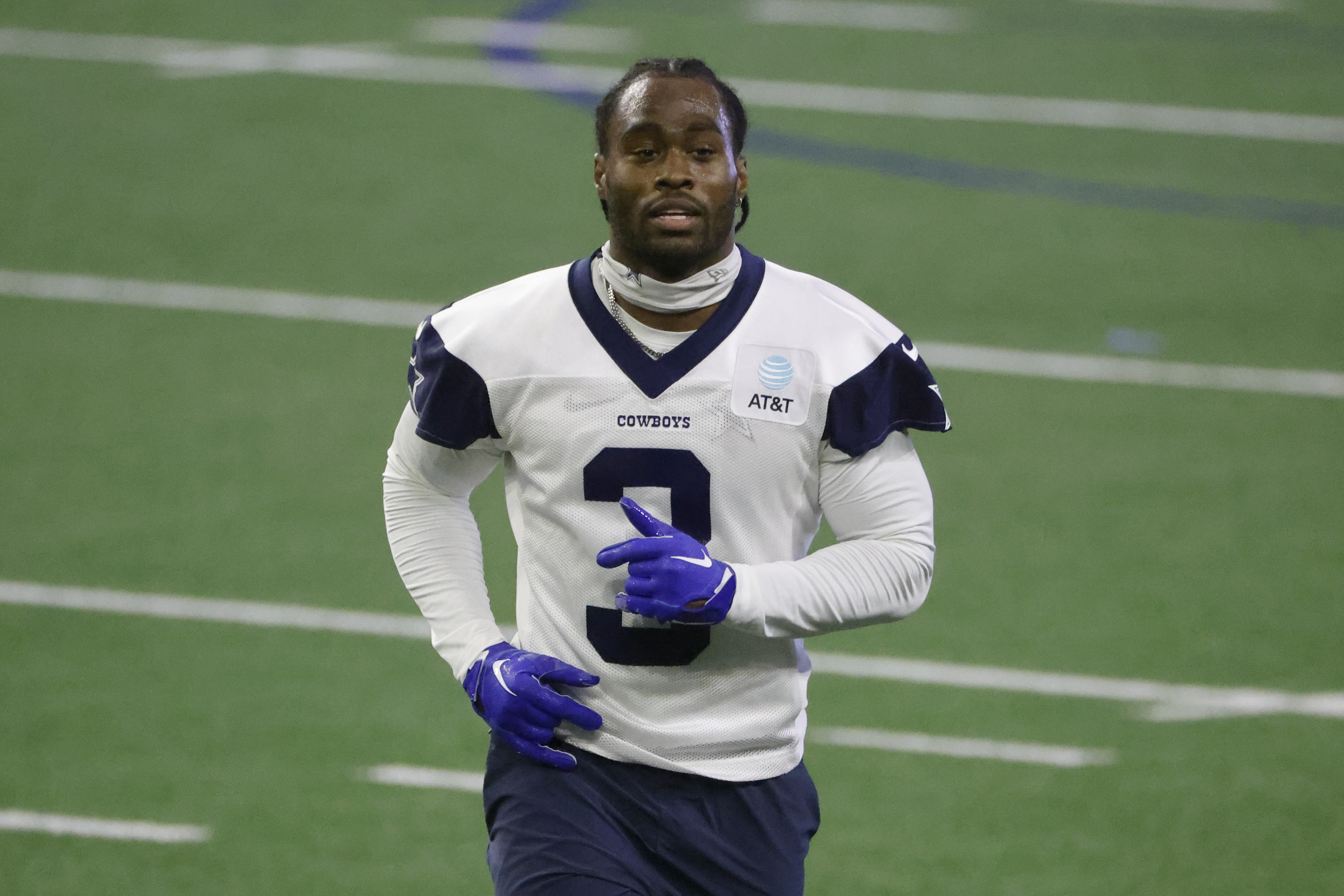 Former Patriots 1,000-yard WR traded again, this time to Cowboys